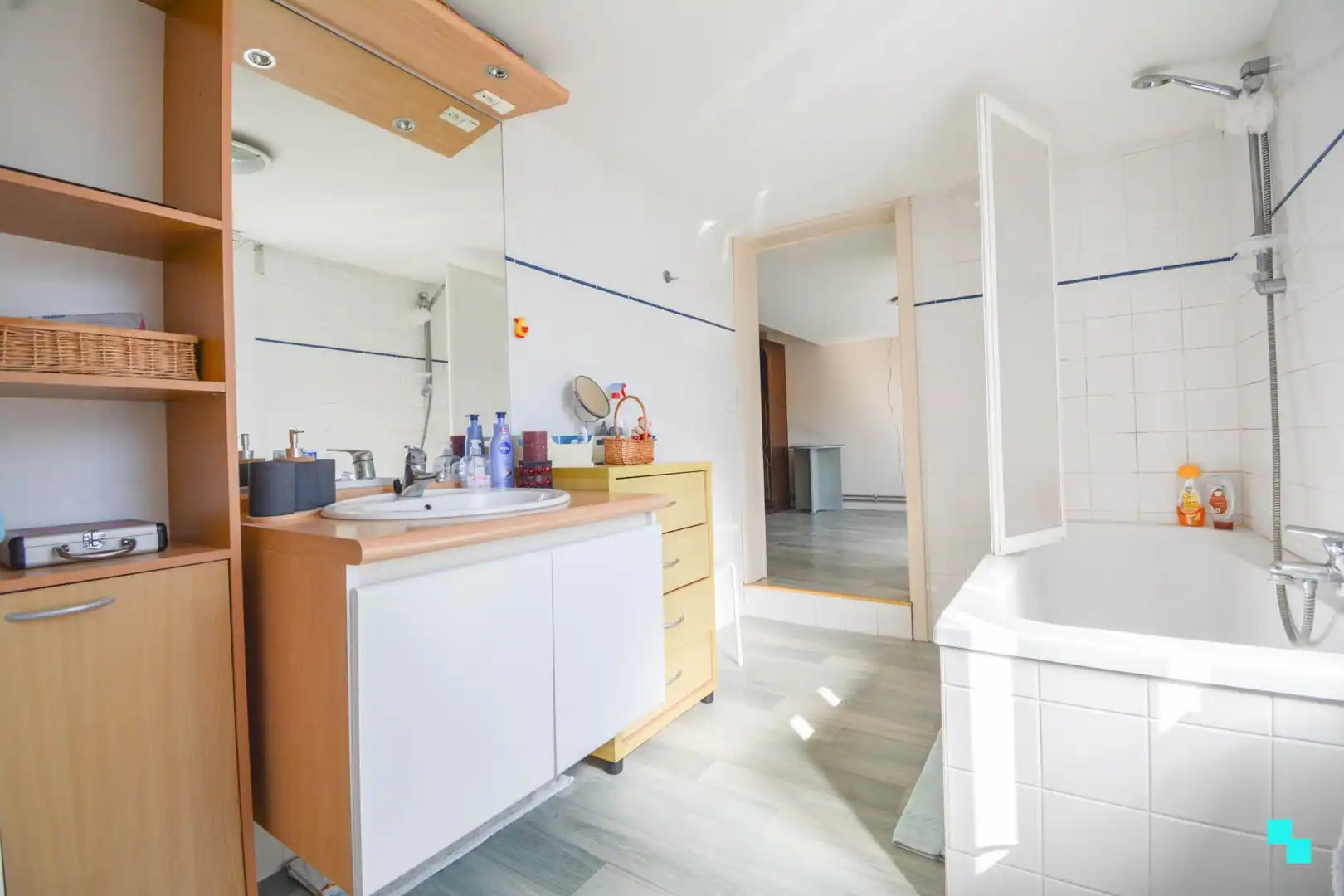 HOB op hoekperceel in centrum Hooglede foto 26