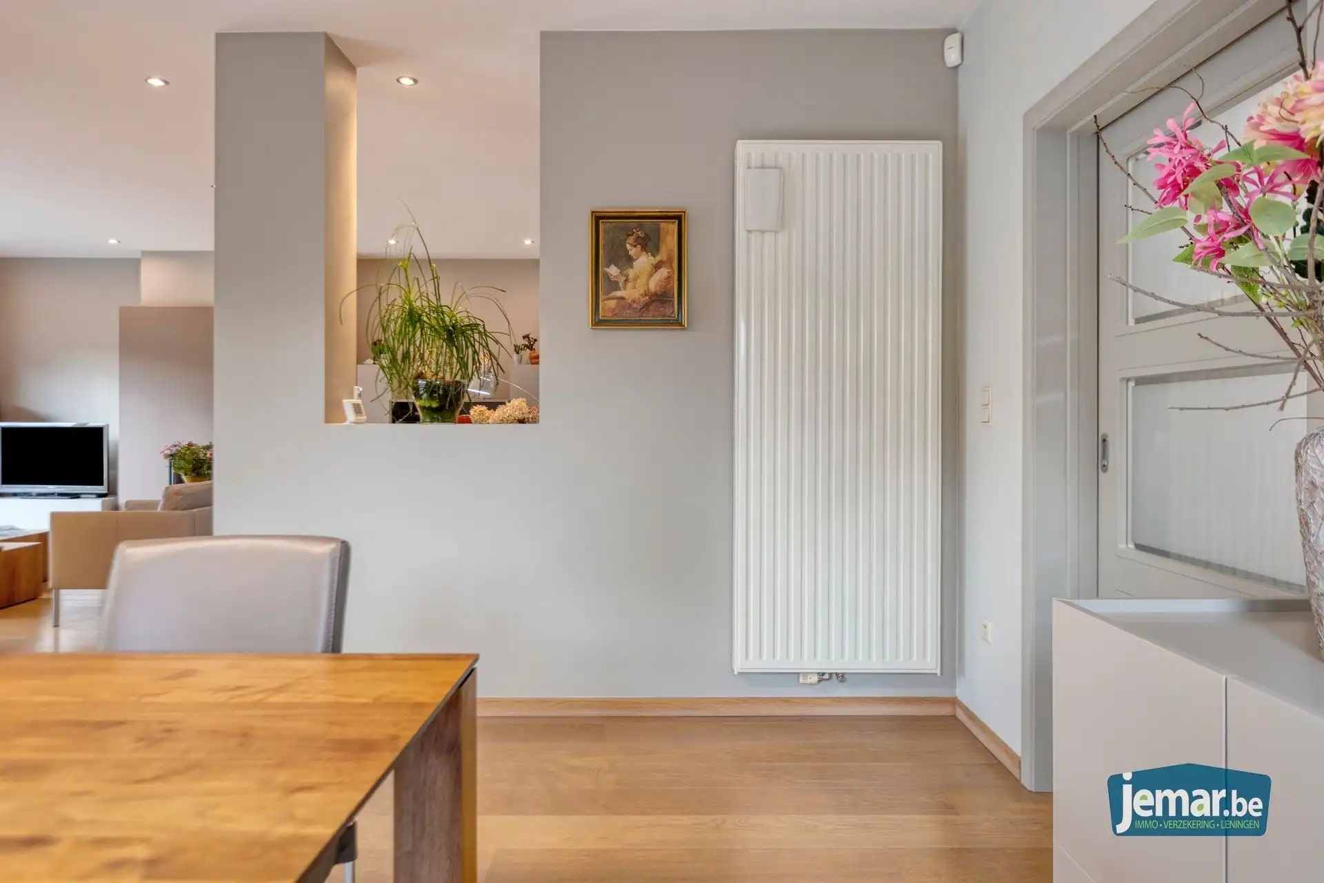 Verzorgd tot in de details, royaal in ruimte en heerlijk groen gelegen. foto 14
