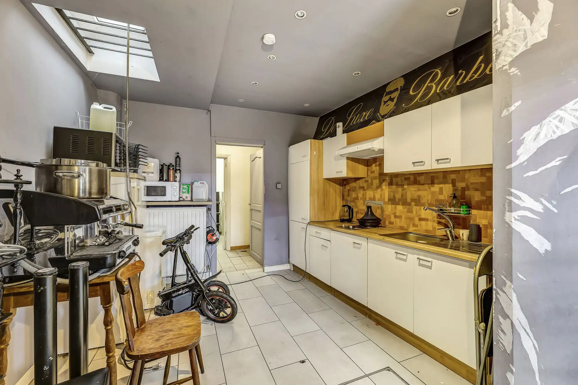 Interessant investeringspand met handelspand en appartement foto 5