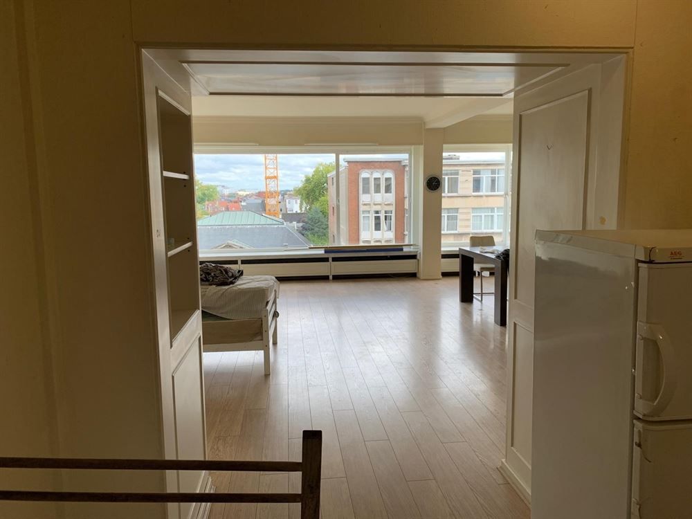 Ruim appartement met terras  | Belgiëlei foto 4