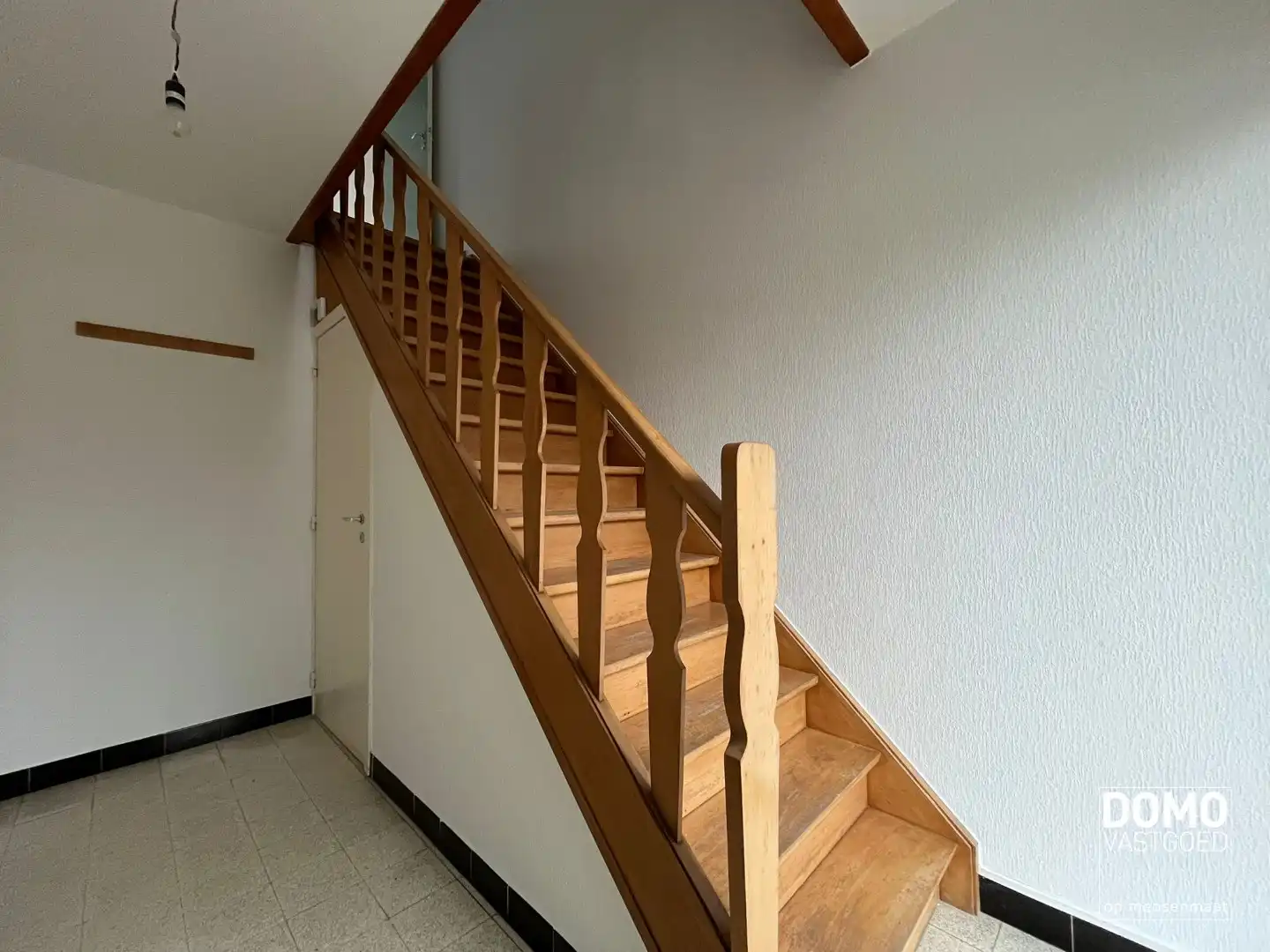 RUIME HALFOPEN WONING MET 3 SLAAPKAMERS IN LUMMEN  foto 9