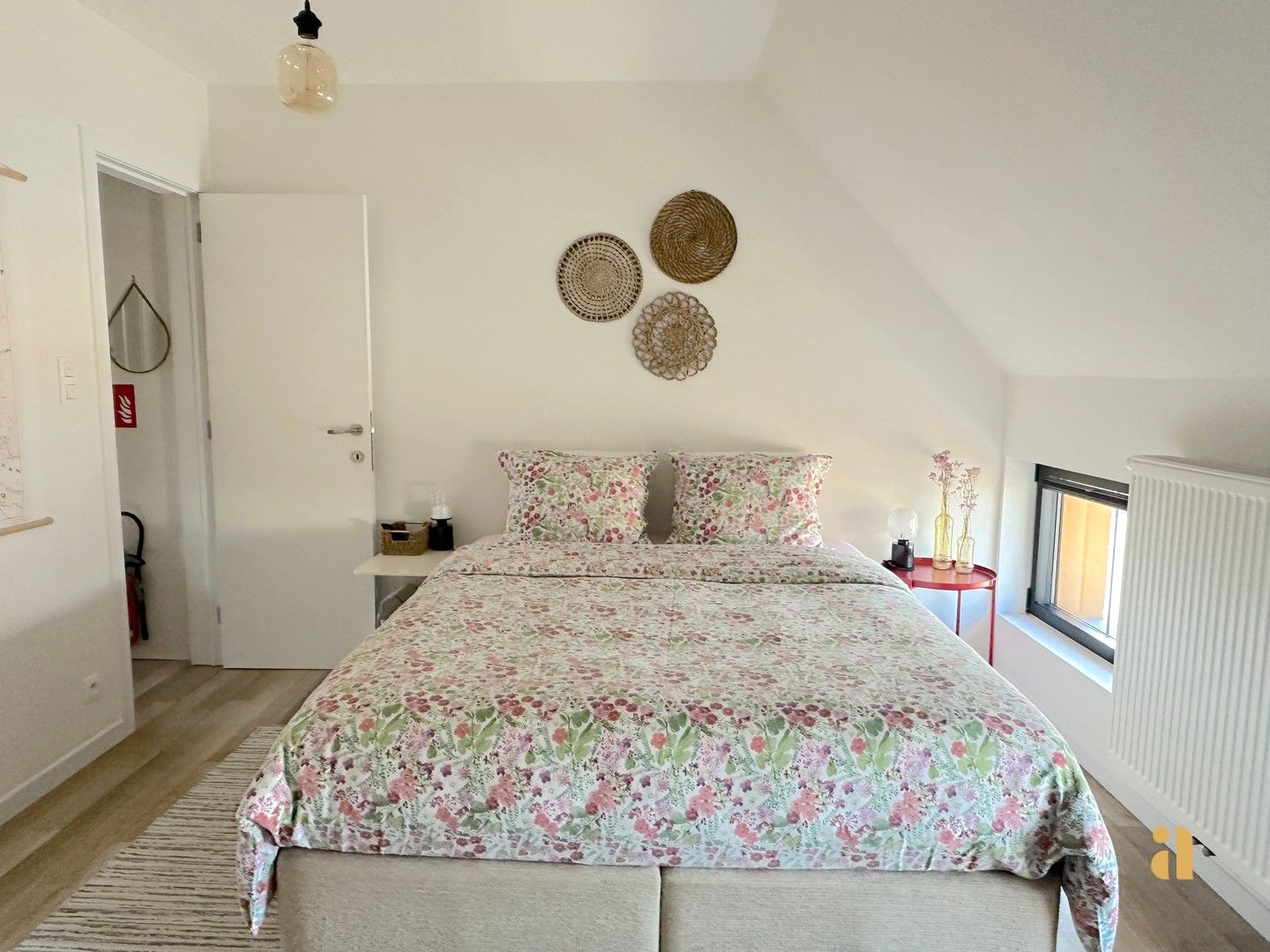 Charmante woning met een groene oase als tuin foto 23