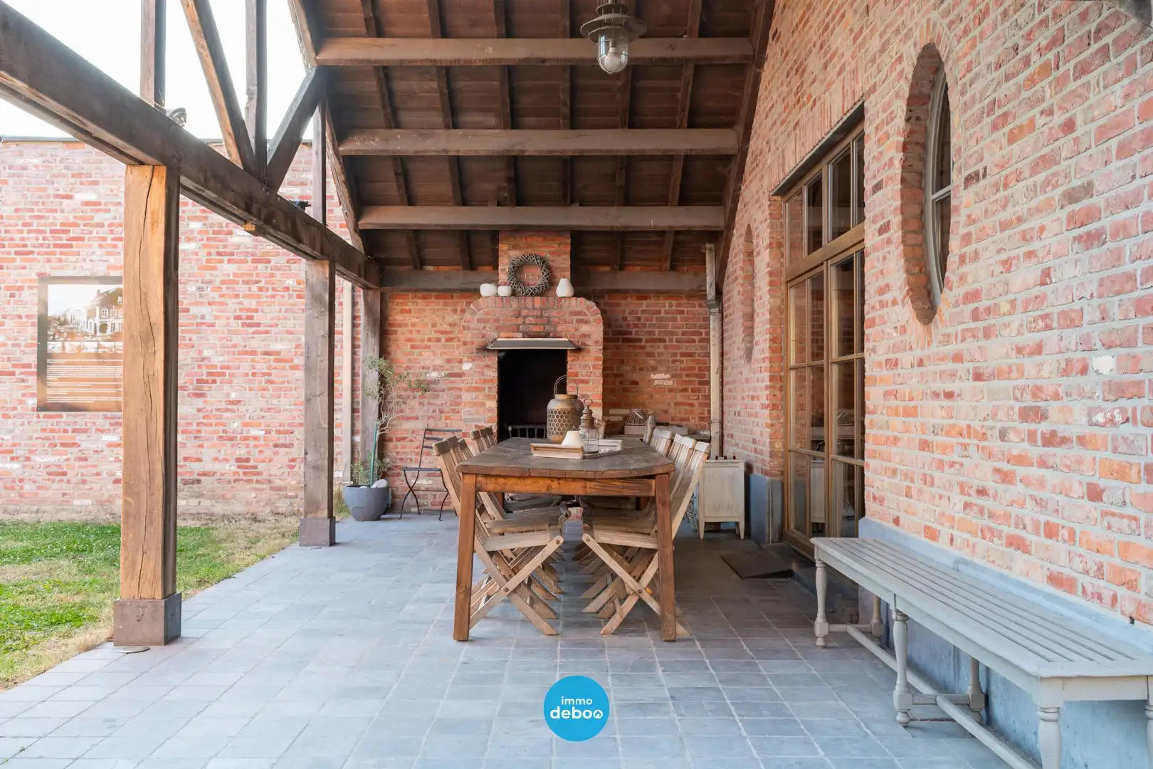 Uitzonderlijk ruime polyvalente woning met zuidgerichte tuin foto 2