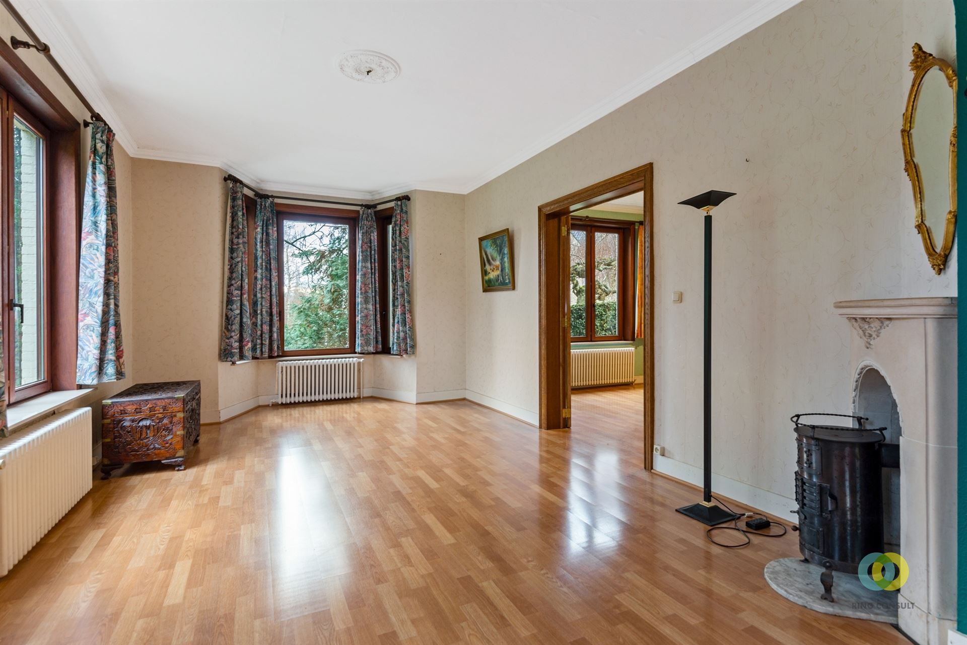 Karaktervolle villa op mooi perceel foto 4