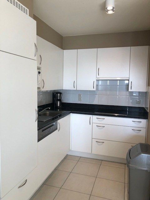 GOED GELEGEN APPARTEMENT MET 3 SLAAPKAMERS TE HUUR OP JAARBASIS foto 4