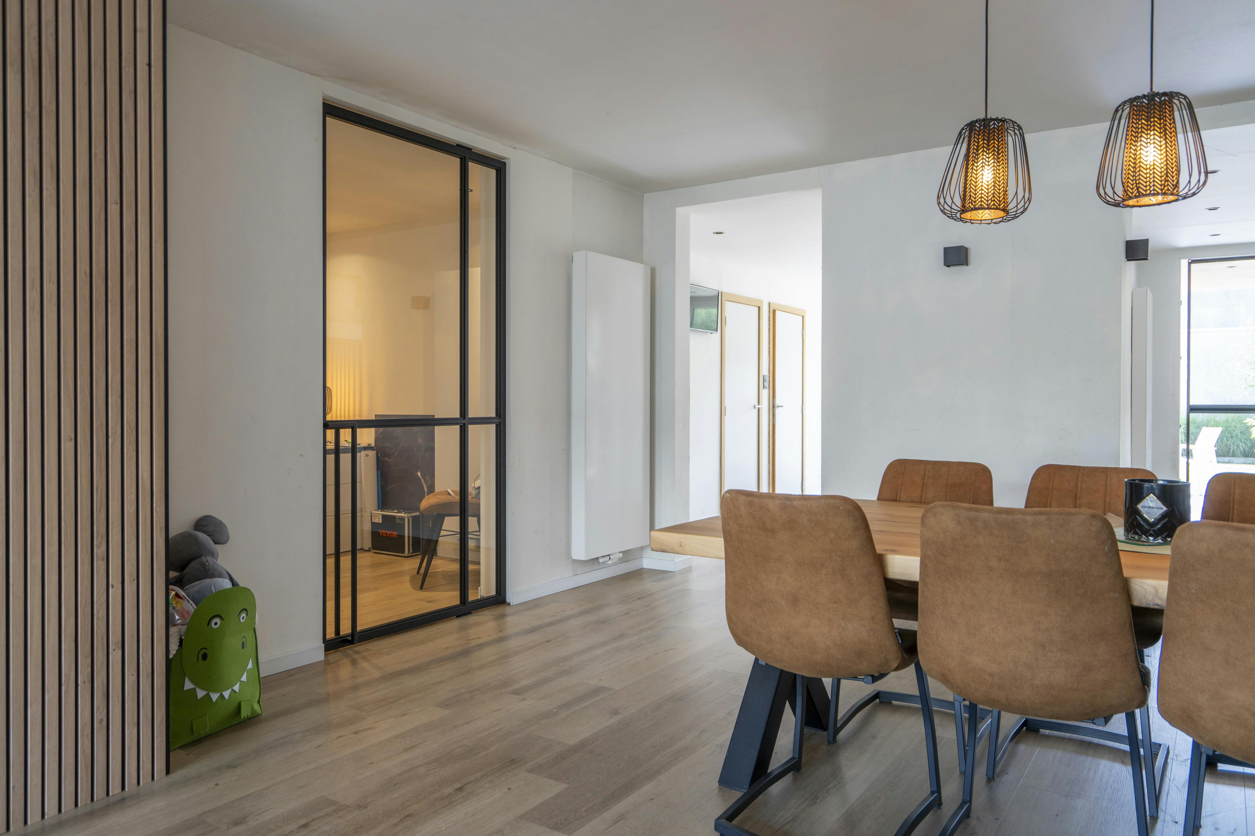 Instapklaar huis met 3 slaapkamers te koop in Avelgem foto 9