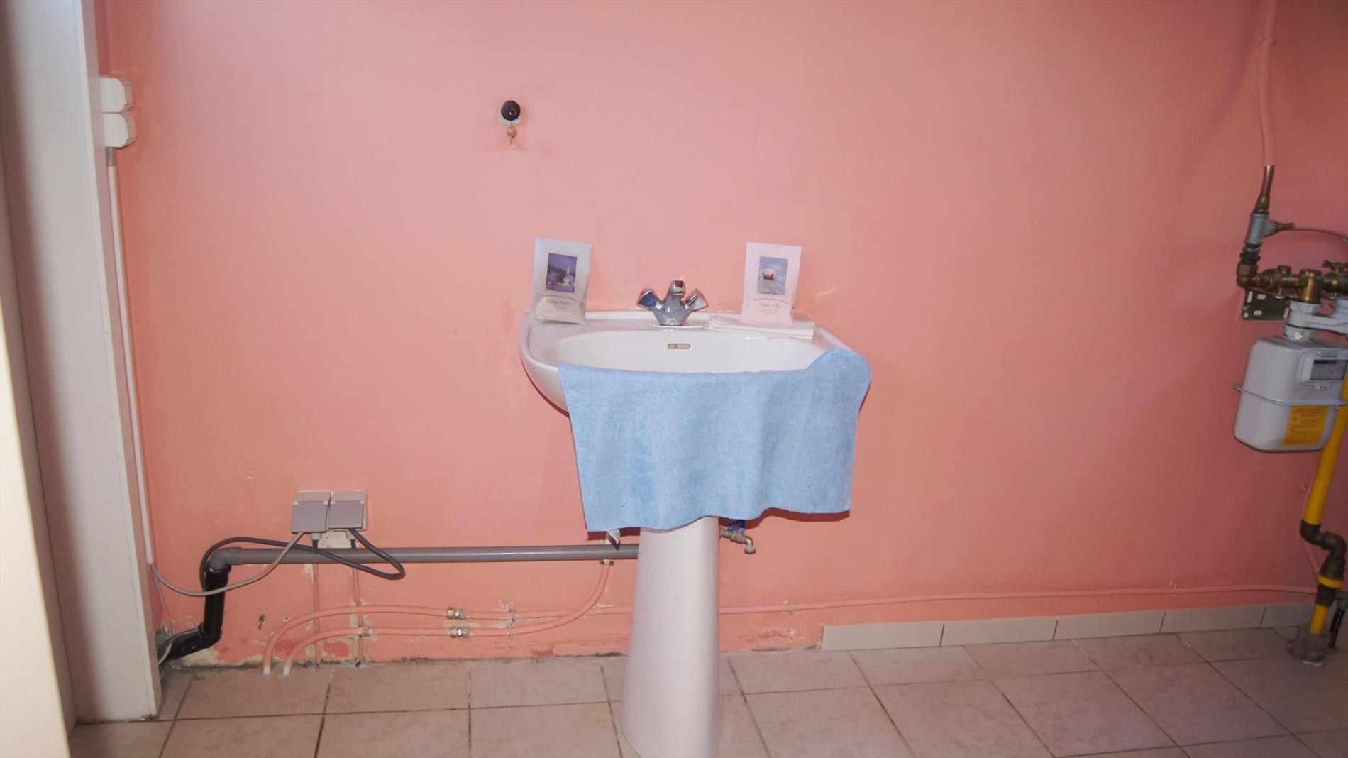 Gezinswoning met 3 slpks, bureau, garage en tuin foto 9