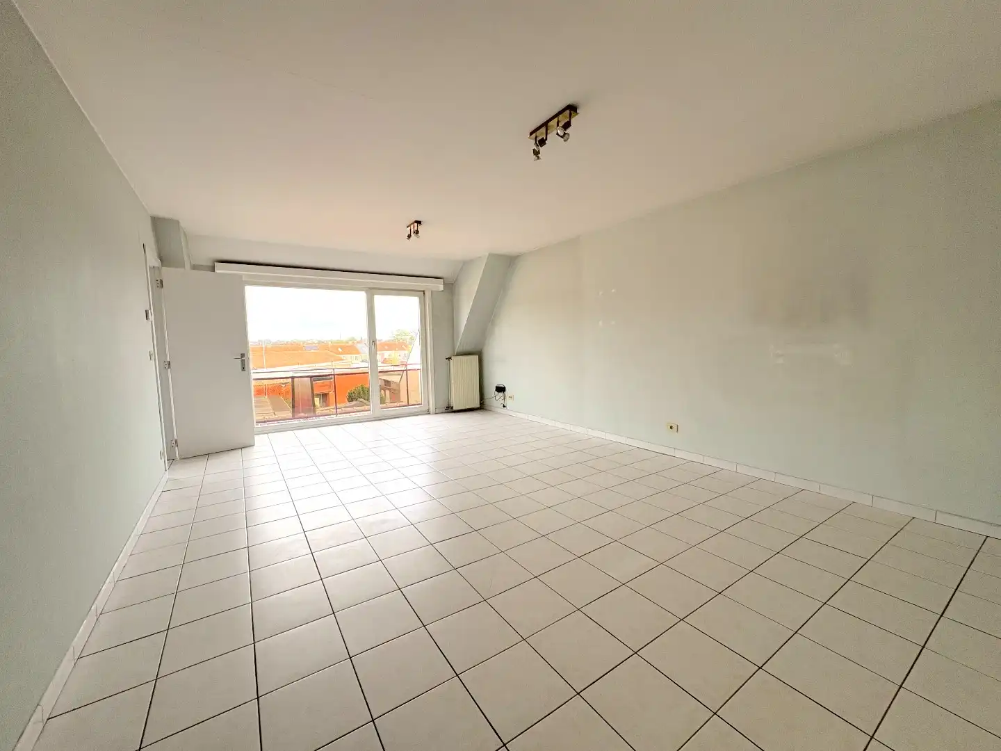 Dakappartement met 2 slaapkamers! foto 3