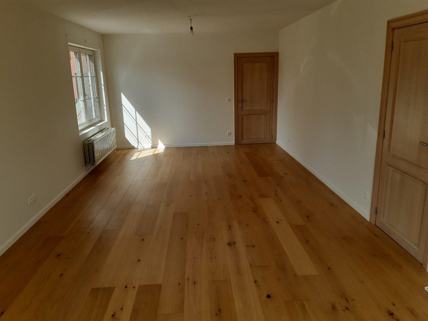 Landelijke, energiezuinige woning met tuin en garage foto 4