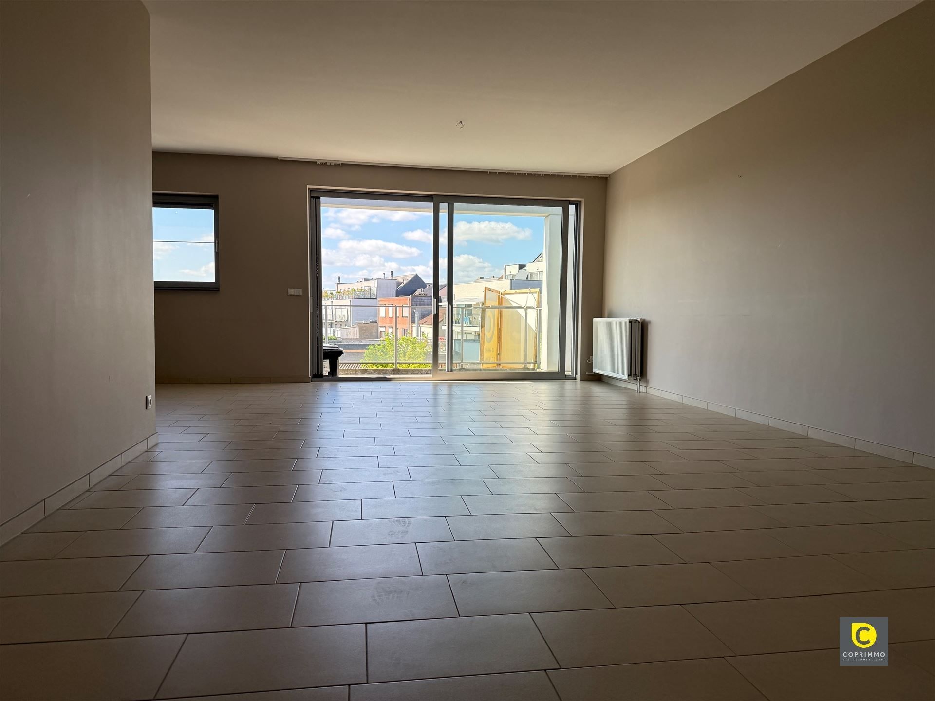 Appartement met 2 slk. en P foto 2