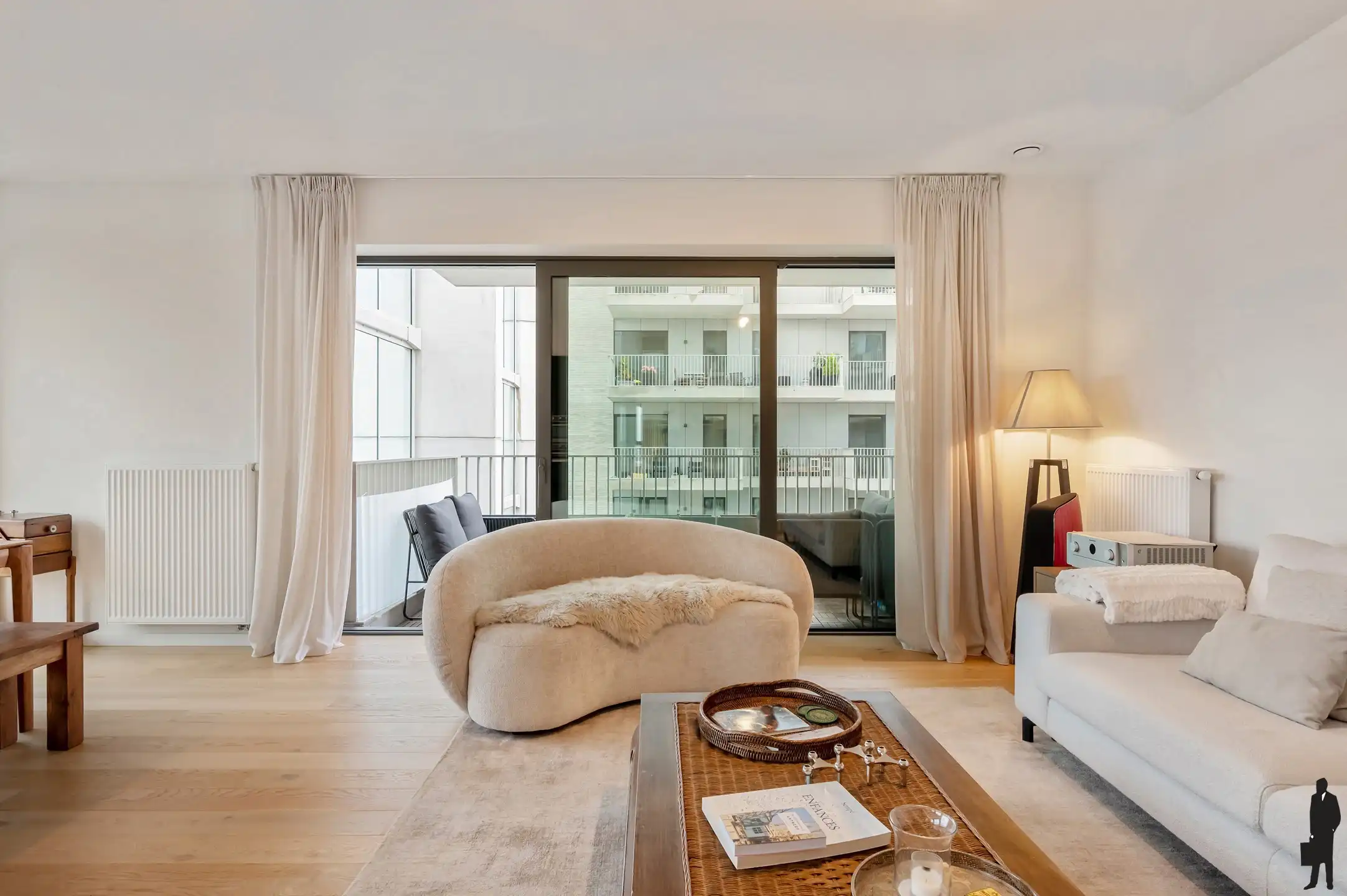 Exclusief hoekappartement op de 11de verdieping met terras en prachtige zichten.&nbsp; foto 7