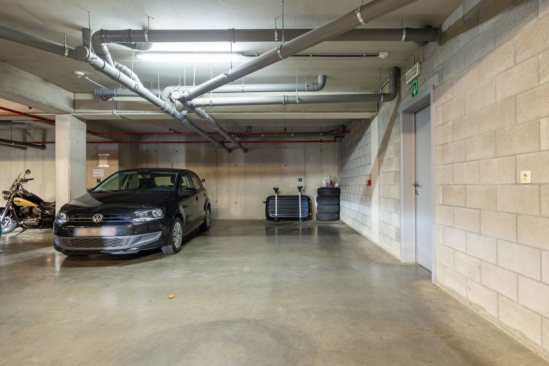 Ruim duplex-appartement (144m²) met 3 slaapkamers, 2 badkamers, 2 terrassen, zolderberging en autostaanplaats. foto 21