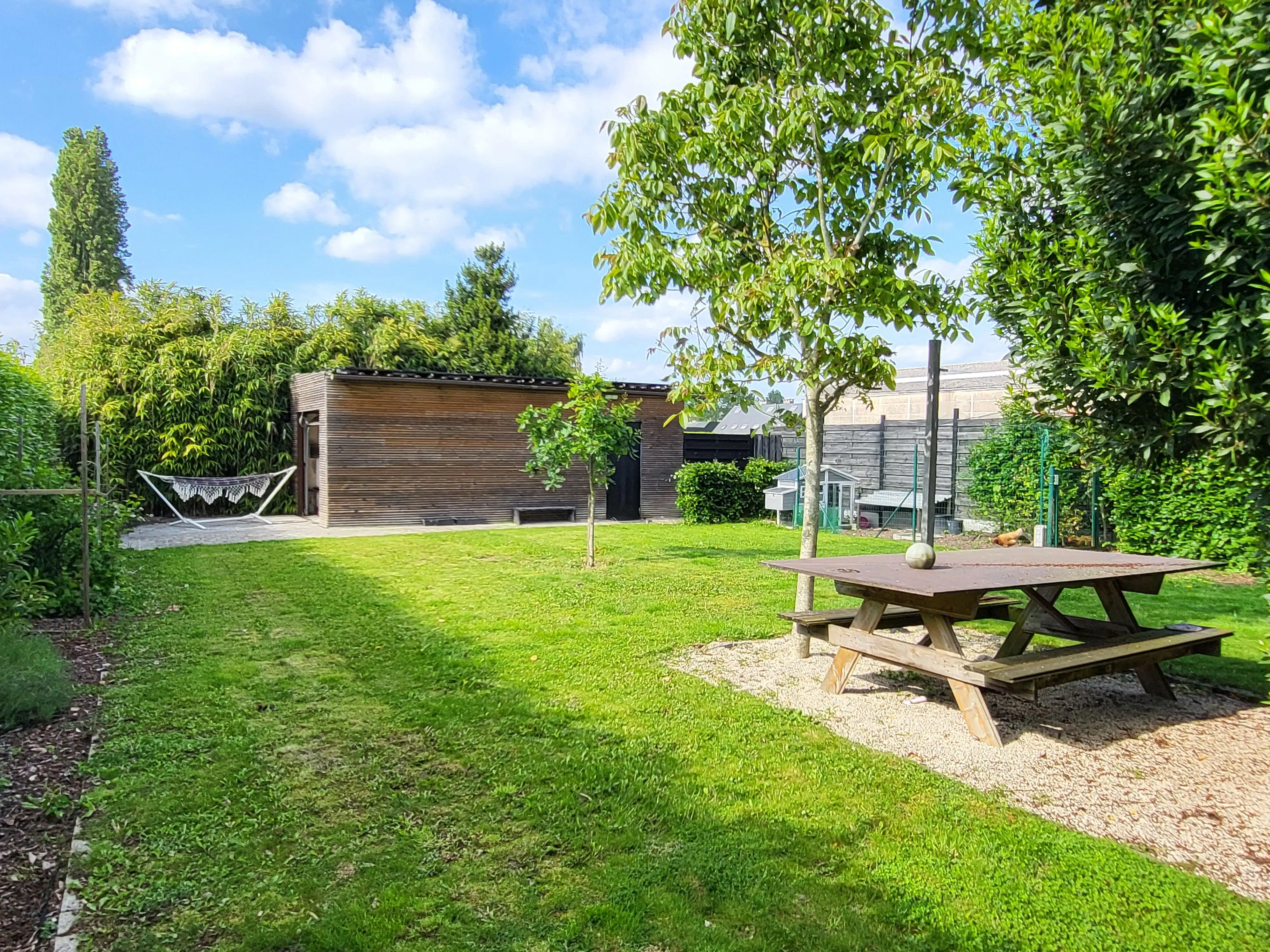 Totaal gerenoveerde woning van 2016-2017 op een perceel van 840 m², met oog voor comfort, ruimte en energiezuinigheid. foto 29