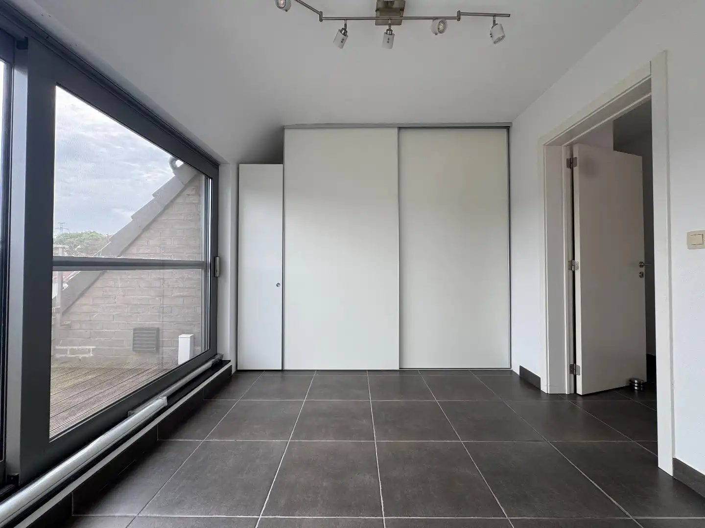 TE HUUR - Duplex appartement met 2slpk en terras foto 15