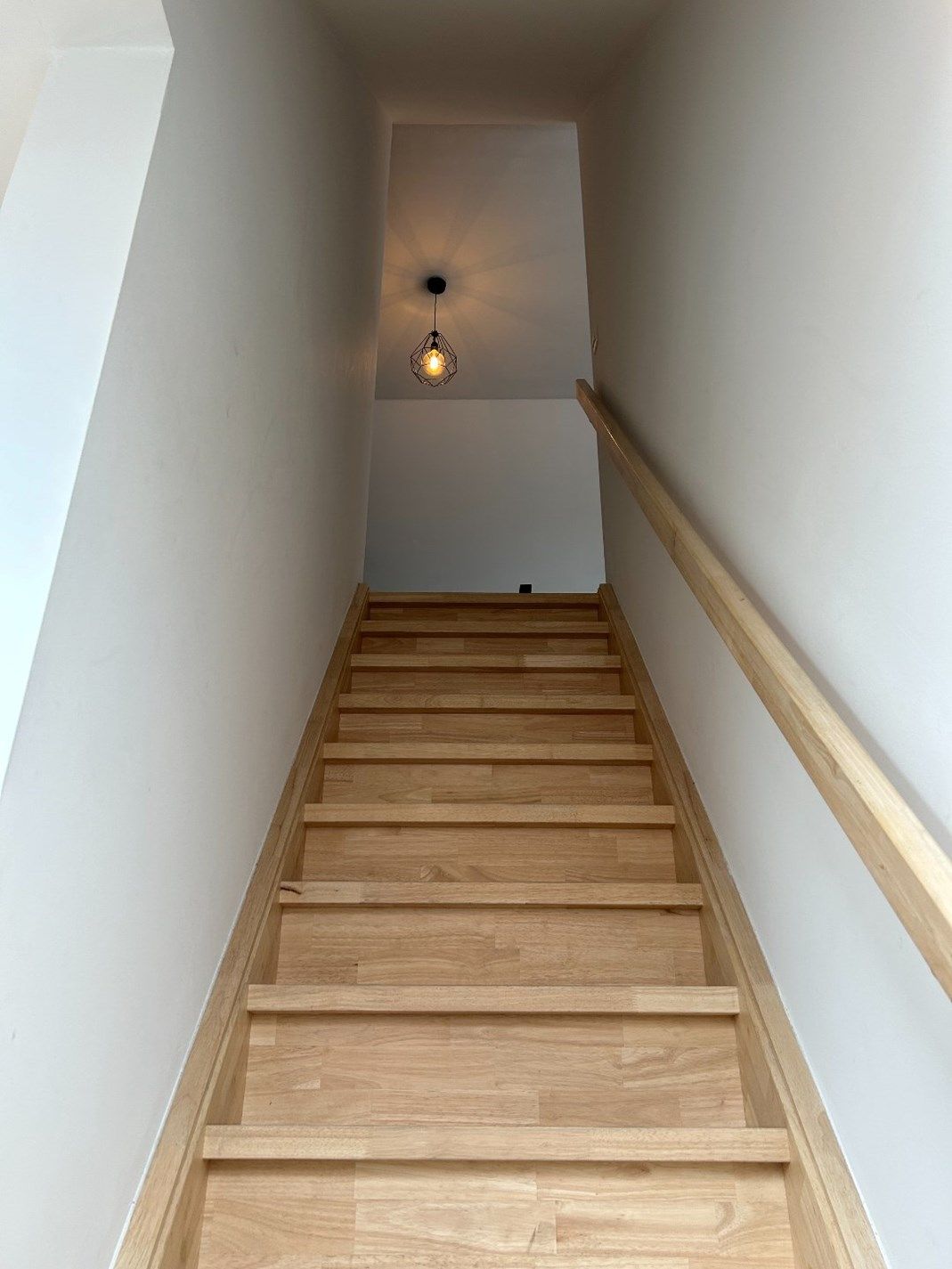 Recent, instapklaar appartement (75 m²) met 2 slaapkamers in vrijstaande, kleinschalige residentie + autostaanplaats foto 12