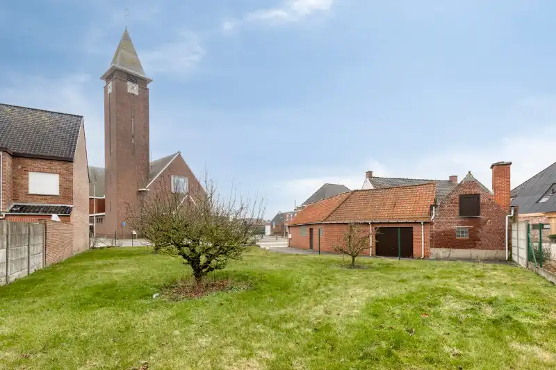 Bouwgrond in het centrum van Anzegem foto 2