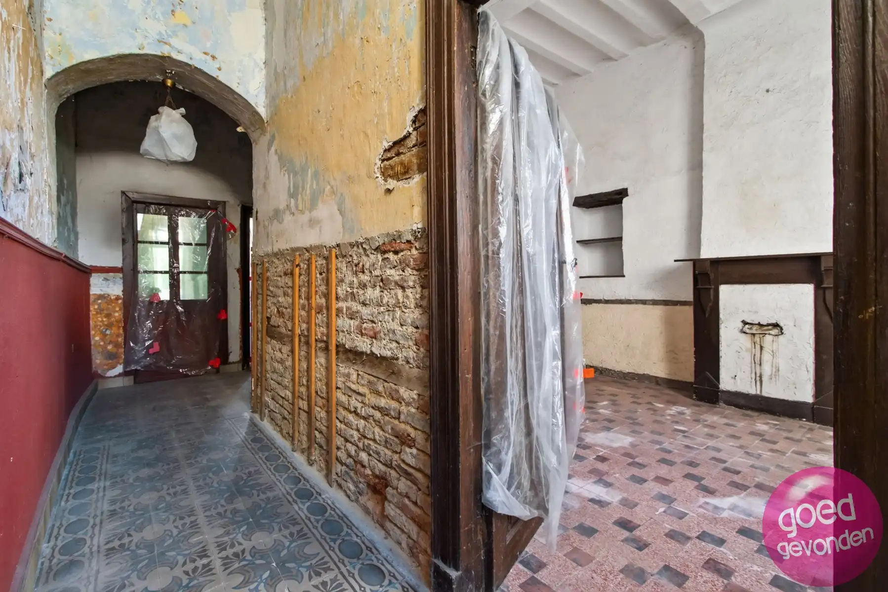 AUTHENTIEKE WONING BEGIJNHOF + 3 tot 4 SLK + TUIN + RUSTIG foto 5