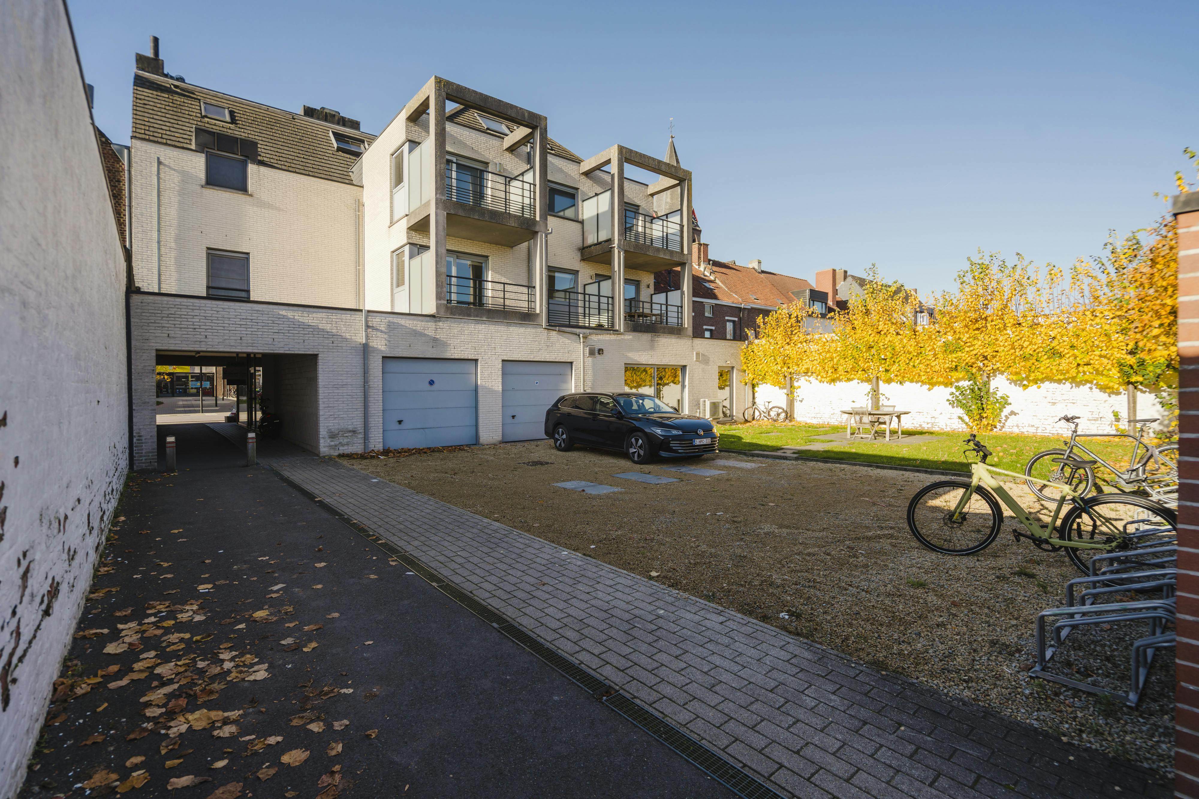  Energiezuinig appartement te koop in hartje Bissegem! foto 12