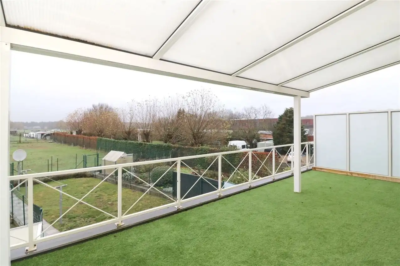 Duplex met lif tot slaapniveau, groot terras & garage foto 3