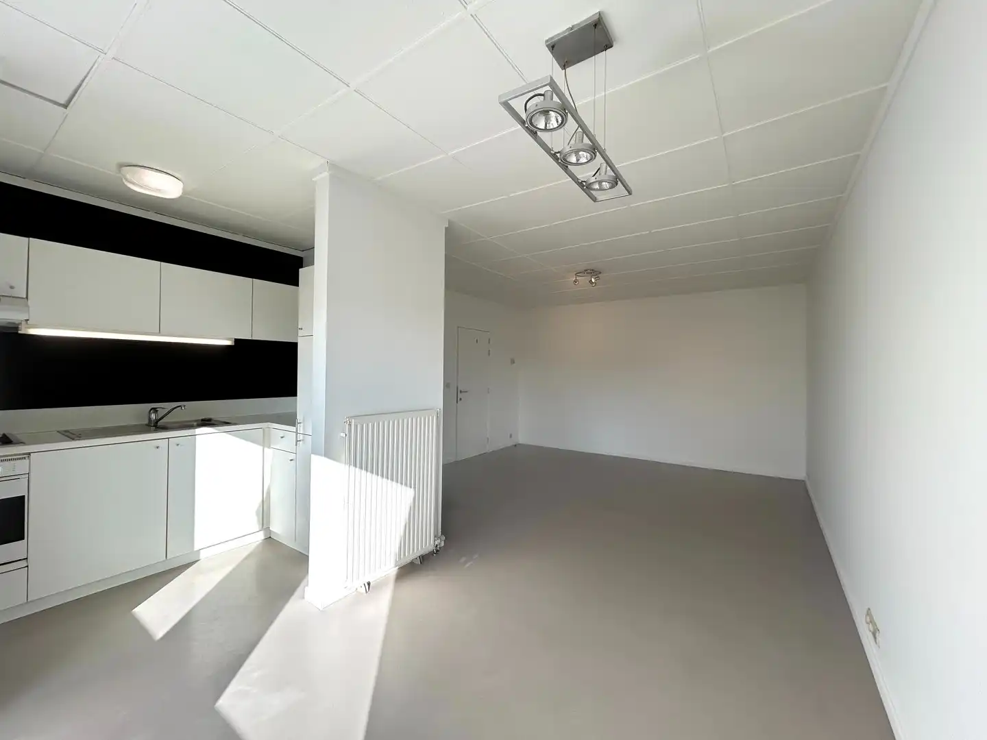 Instapklaar appartement met 1 slaapkamer te Gits! foto 2