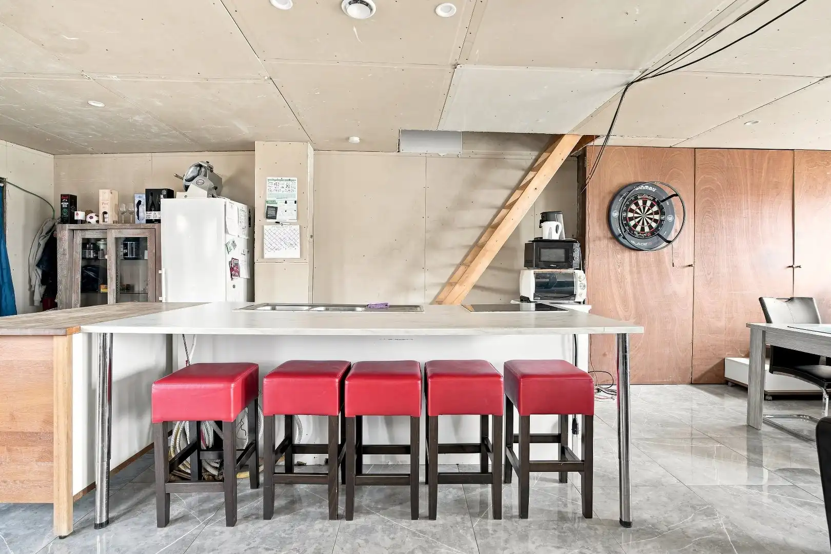 Woning met 4 slaapkamers op centrale ligging foto 7