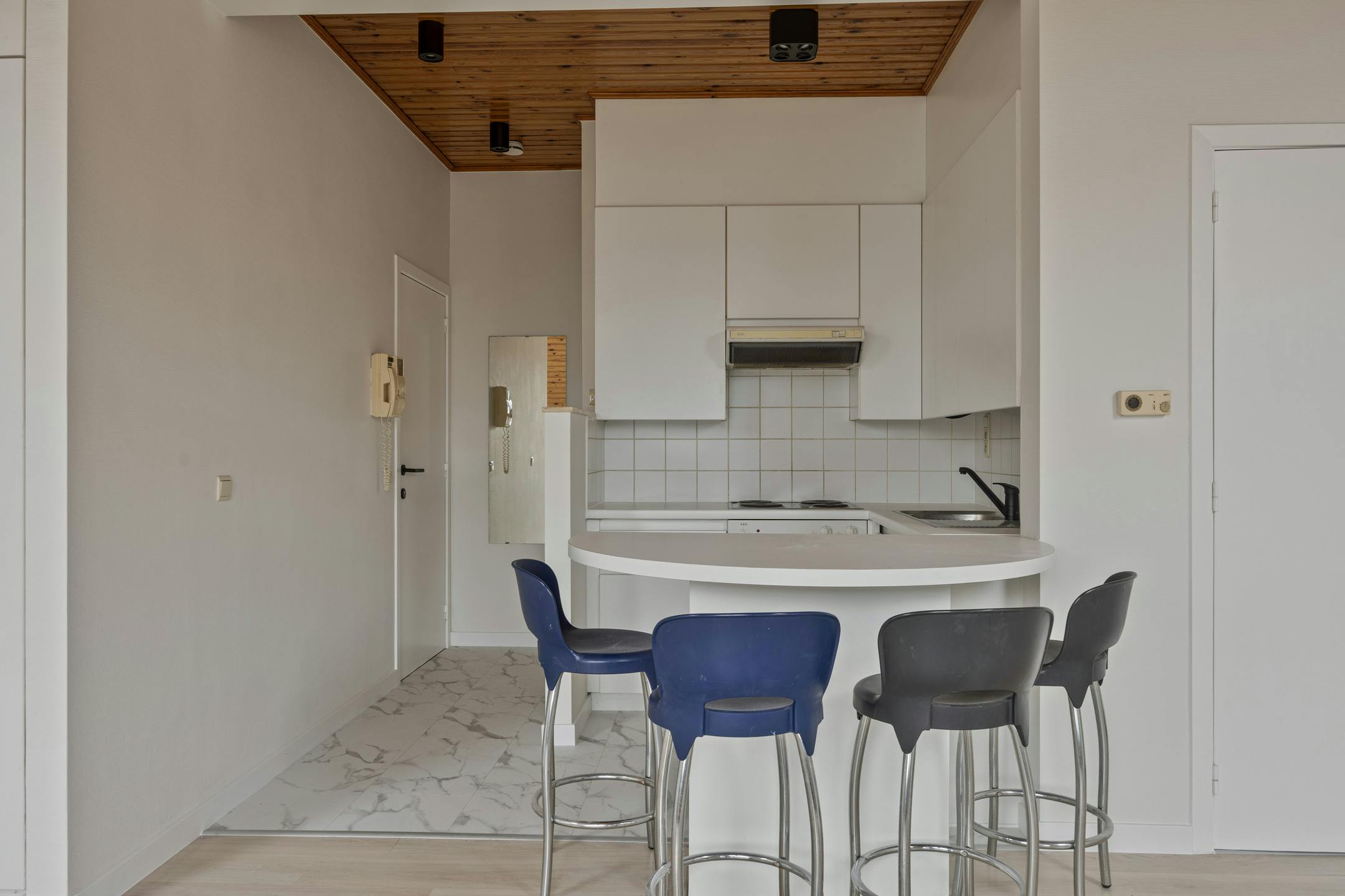 Studio te koop in het centrum van Waregem foto 17