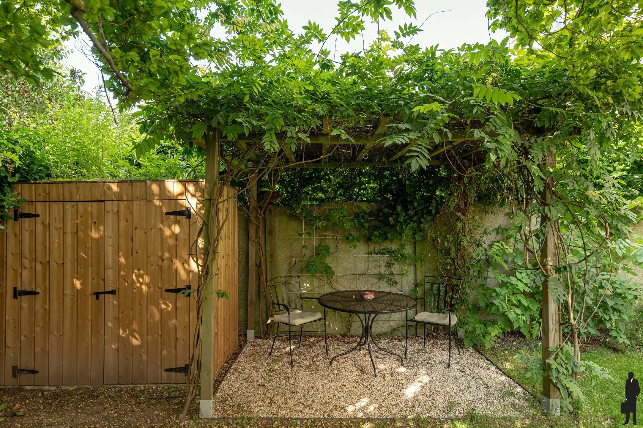 Ruim duplexappartement met prachtige tuin man 130m² foto 7