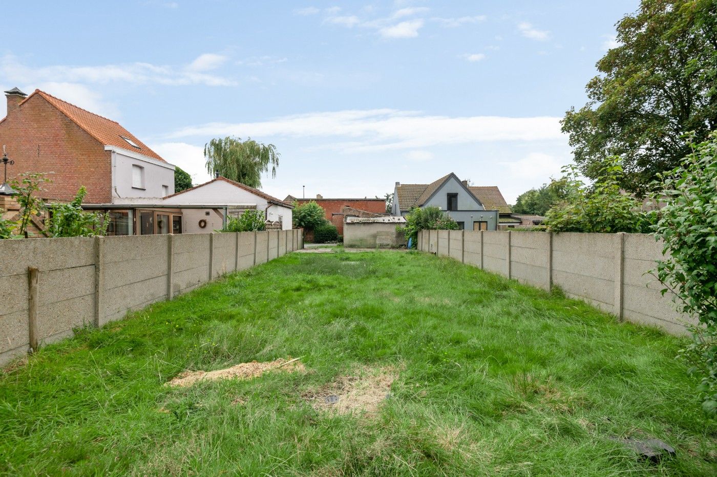 Centraal gelegen bouwgrond van 600m² in centrum van Zandvliet foto 8