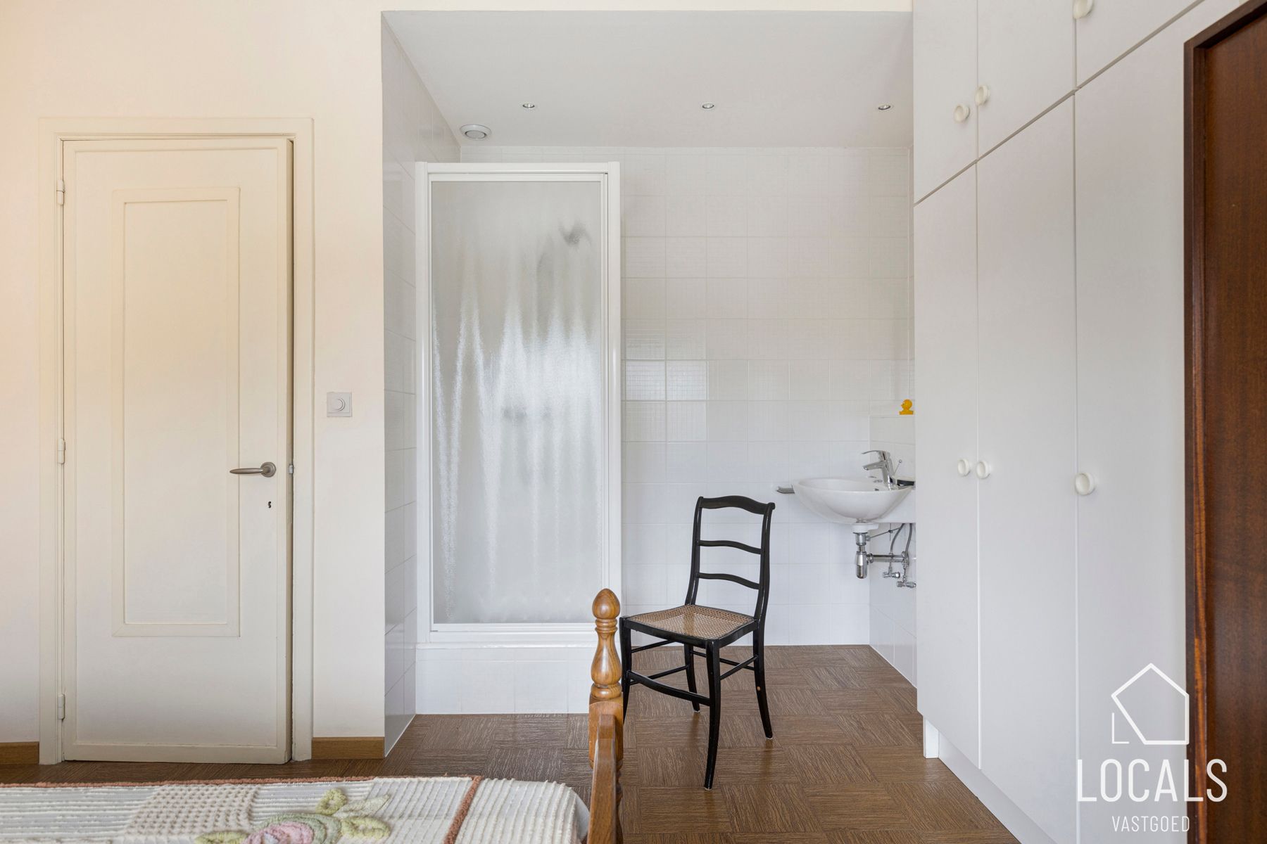 Instapklare woning met 3 slaapkamers + zolder, tuin, garage foto 19