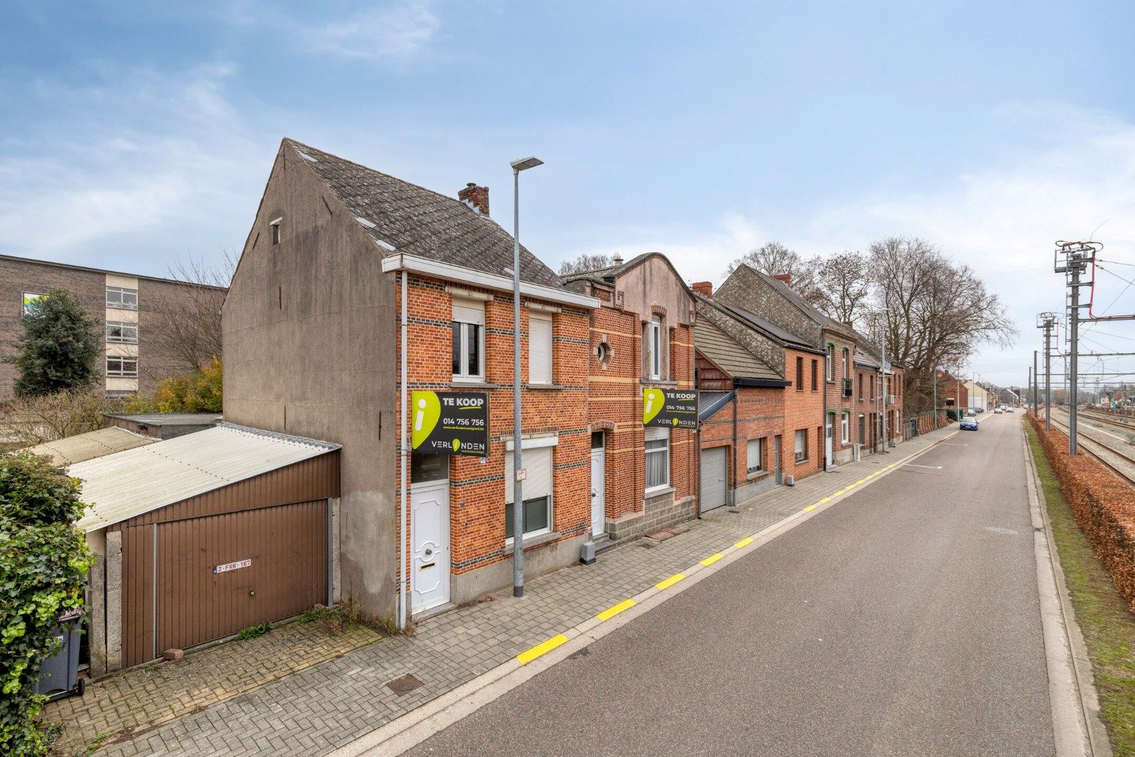 Op te knappen woning in het centrum van Mol met parkeerplaats !  foto 20