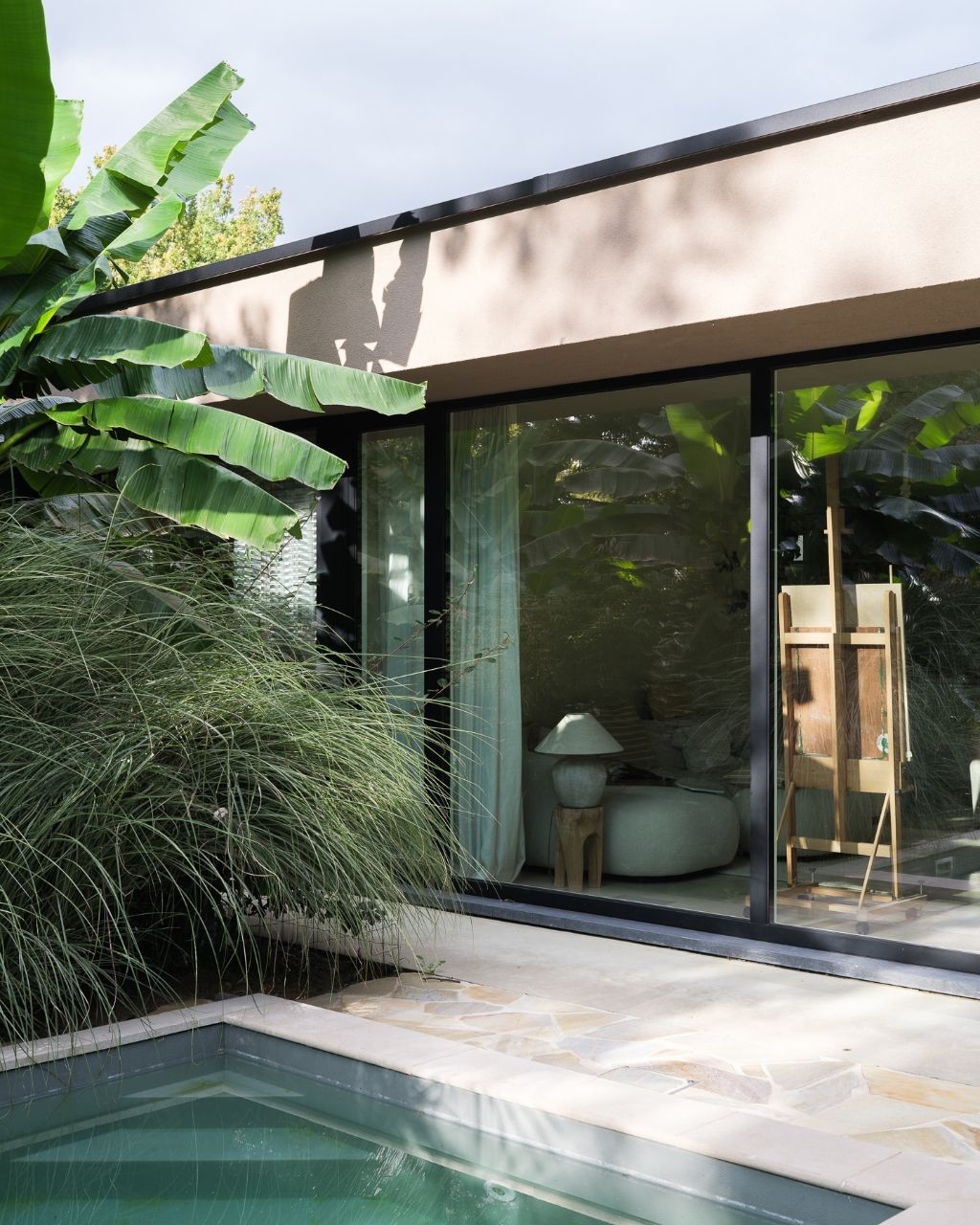 Twee uitzonderlijke bungalowvilla’s op één groen perceel van 3.241 m² in een residentiële wijk in De Pinte. foto 5