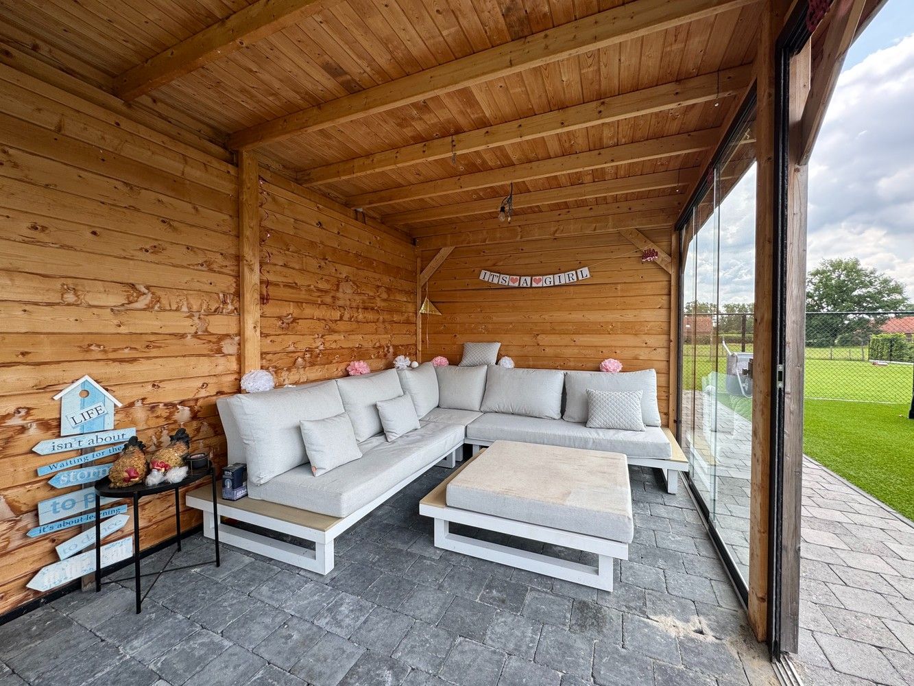 Prachtige energieneutrale woning met 4 slpks en aangelegde tuin foto 35