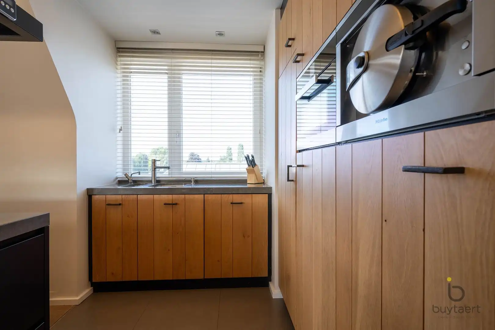 LUXE PENTHOUSE MET RUIM ZUIDTERRAS NABIJ SCHILDE-DORP! foto 19