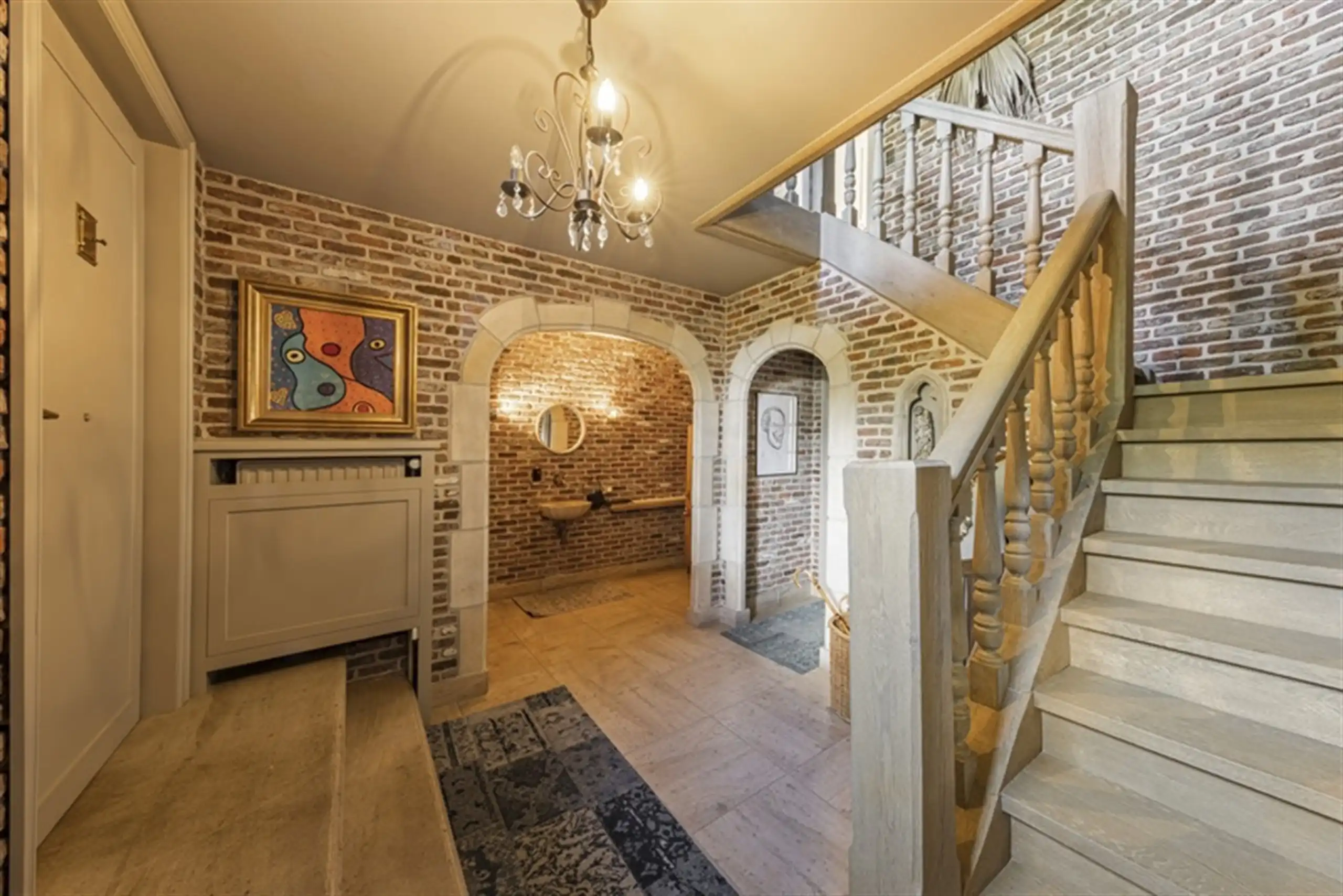 Elegante villa op toplocatie met dubbele garage foto 13