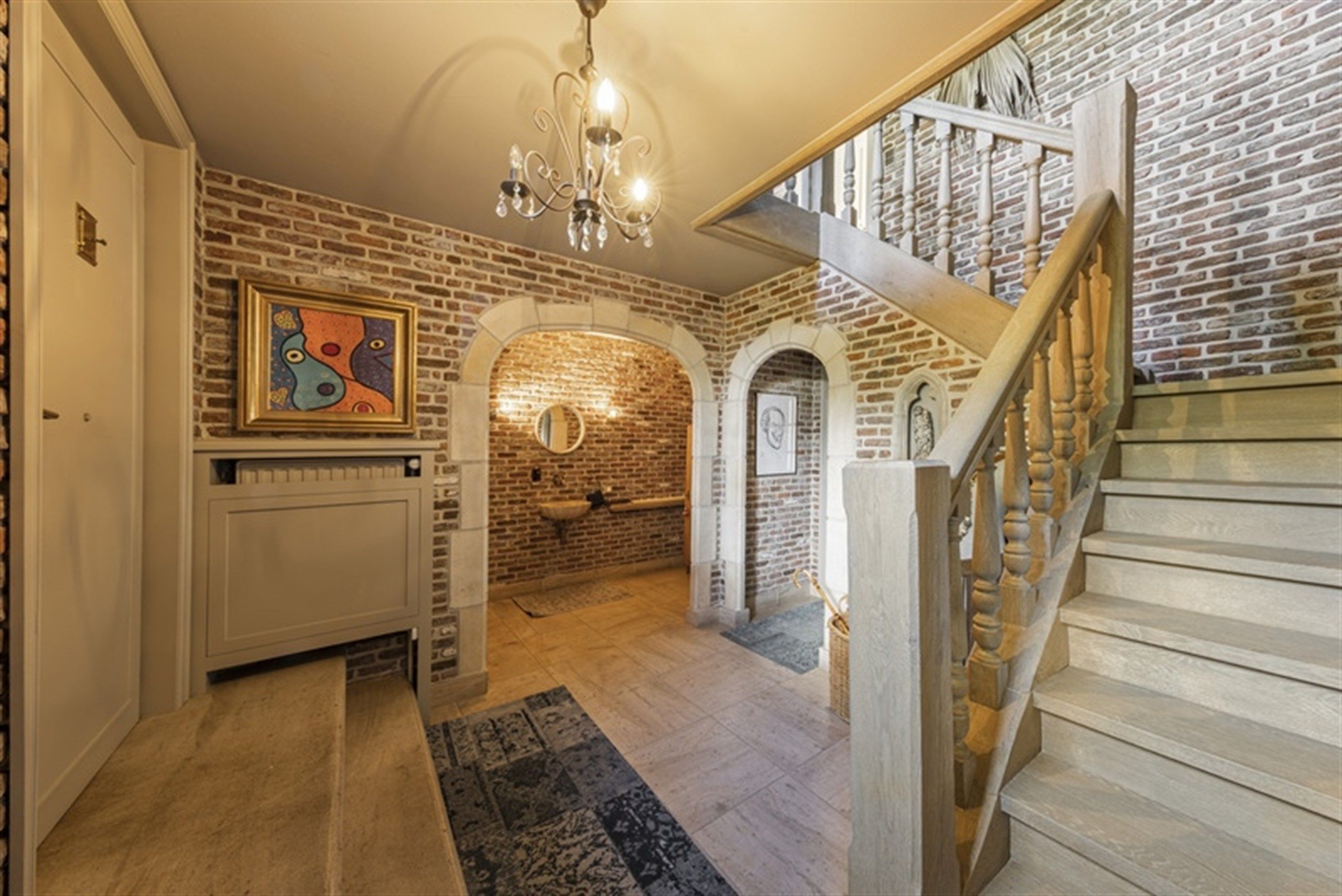 Elegante villa op toplocatie met dubbele garage foto 13