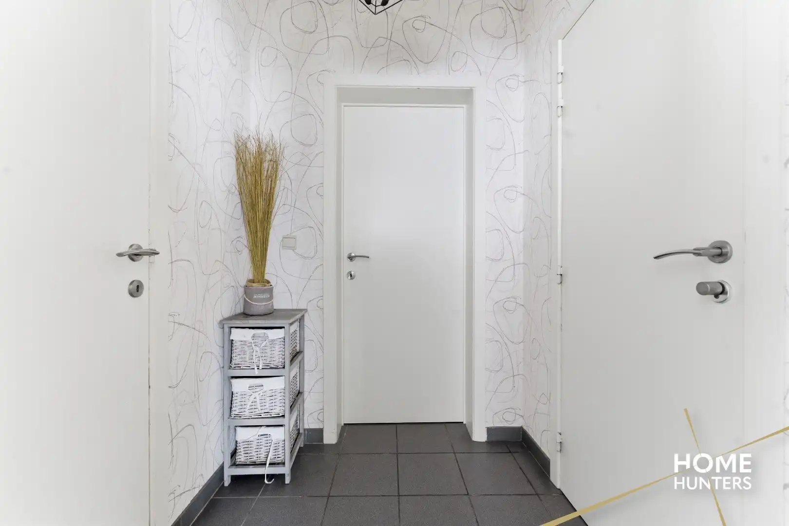 Rendabel investeringspand met combinatie van vaste verhuur en vakantieappartementen in centrum Ieper foto 9