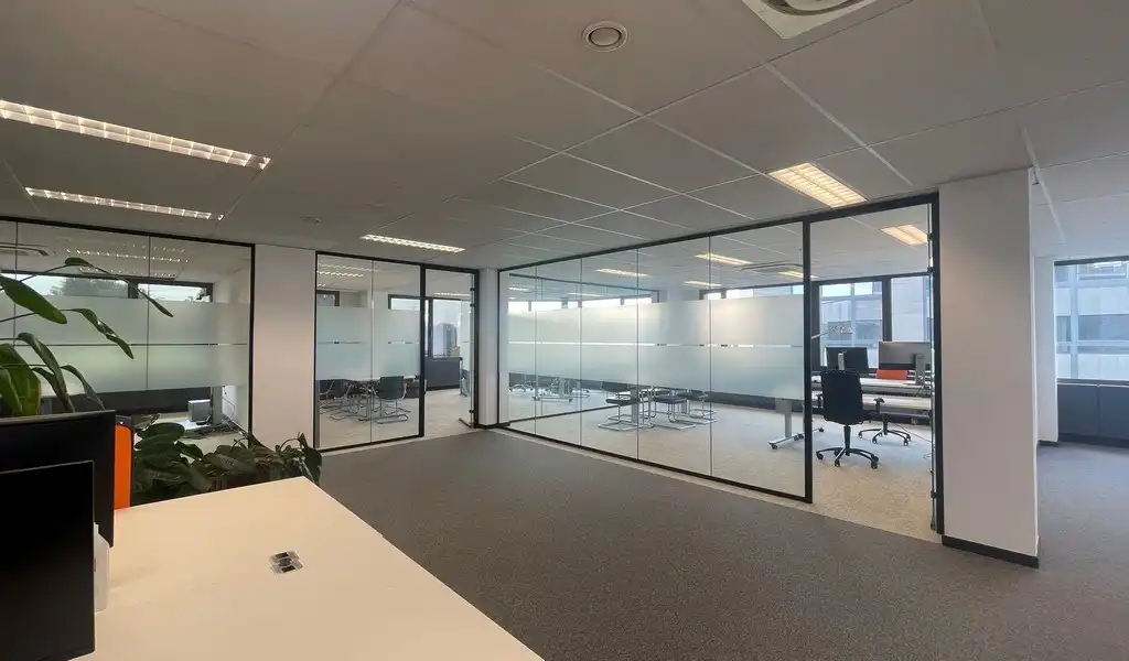 Kantoorruimte te huur in Regent Building in Berchem foto 17