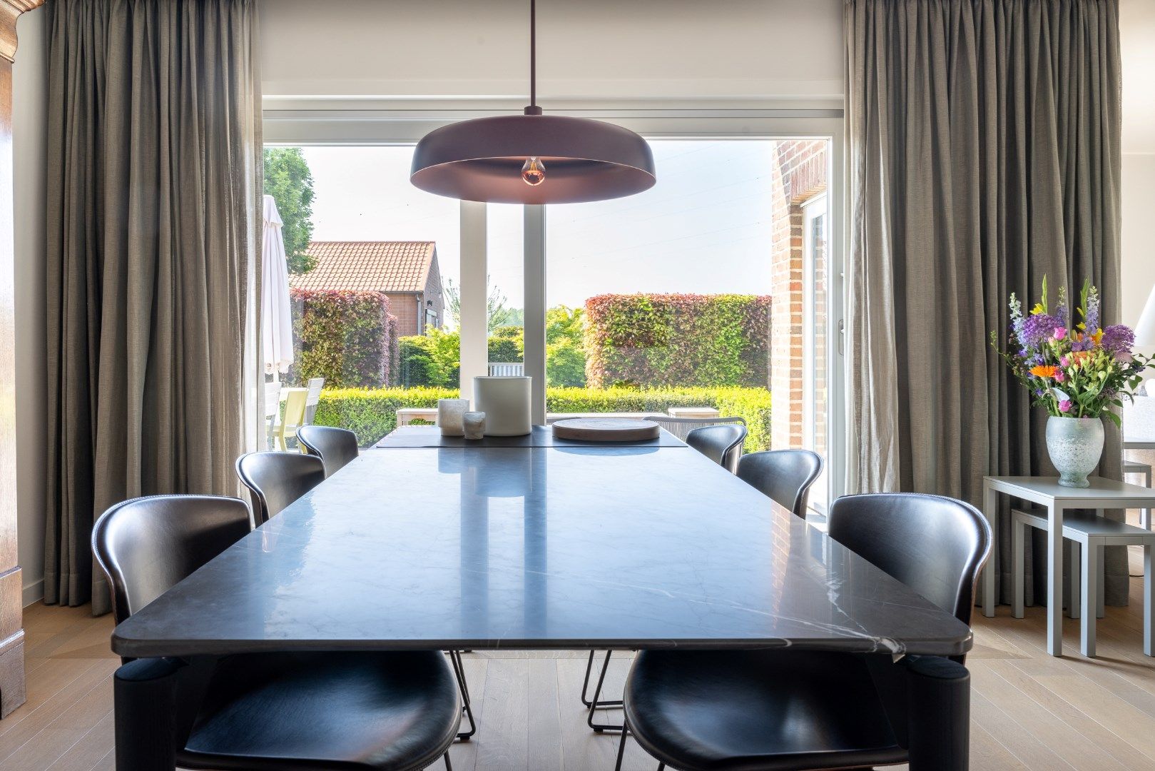 Luxueus afwerkt landhuis met 4 slaapkamers en mooi verzorgde tuin   foto 7