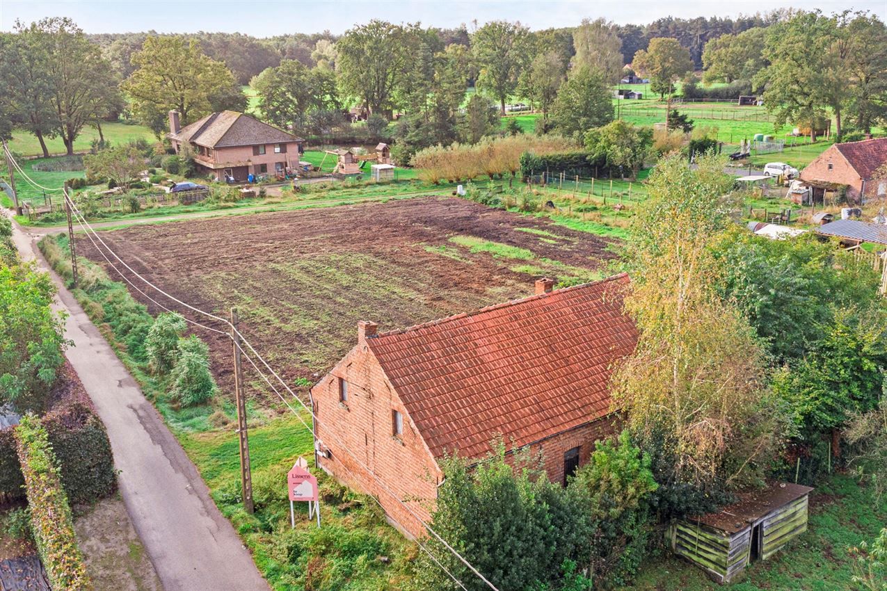 Unieke kans: Te renoveren of nieuw te bouwen hoeve op 31a40 in een rustige, landelijke omgeving foto 16