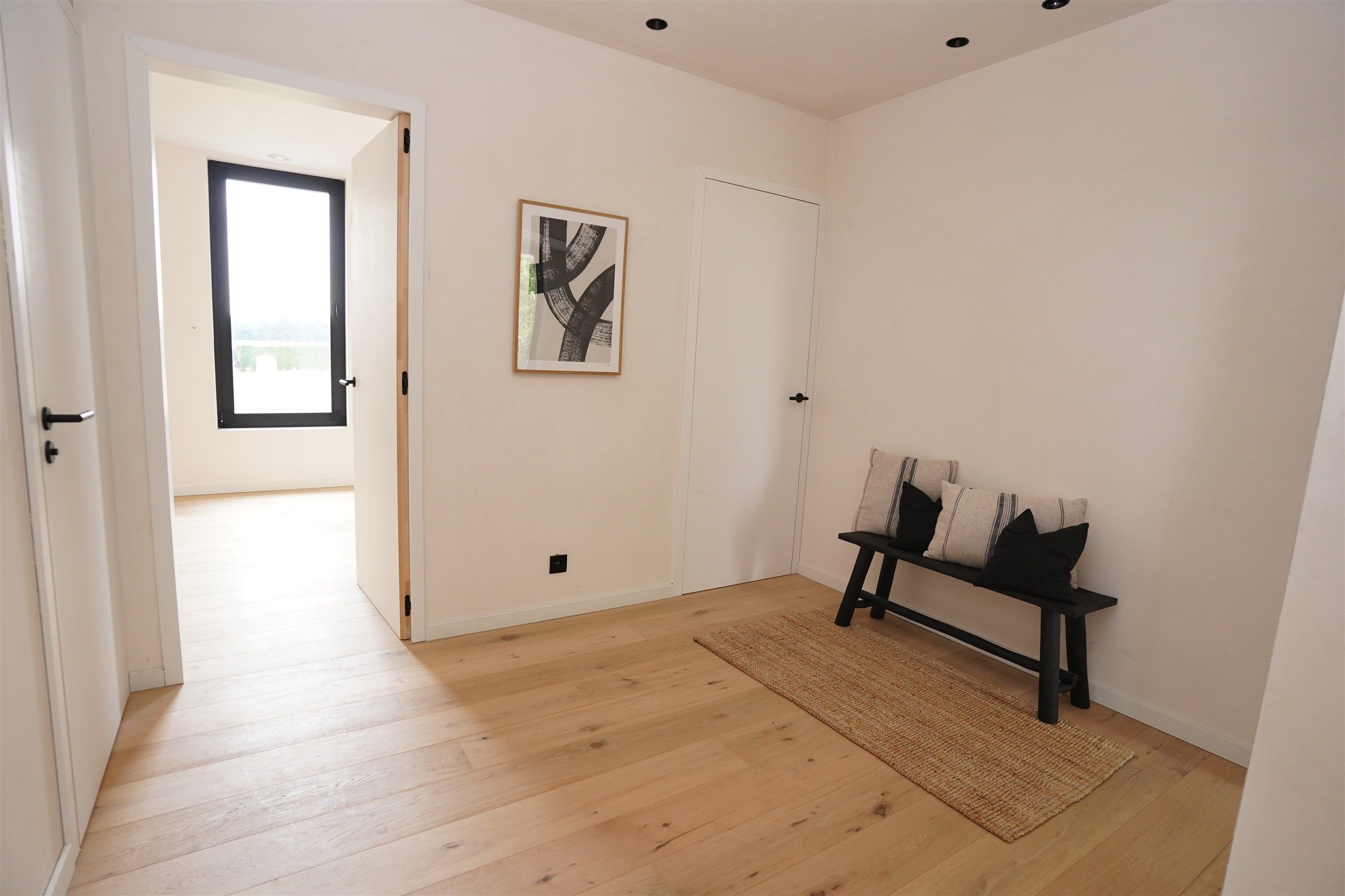 Halfopen nieuwbouwparel op 658 m² – Ruimte, Licht en Leefcomfort foto 17