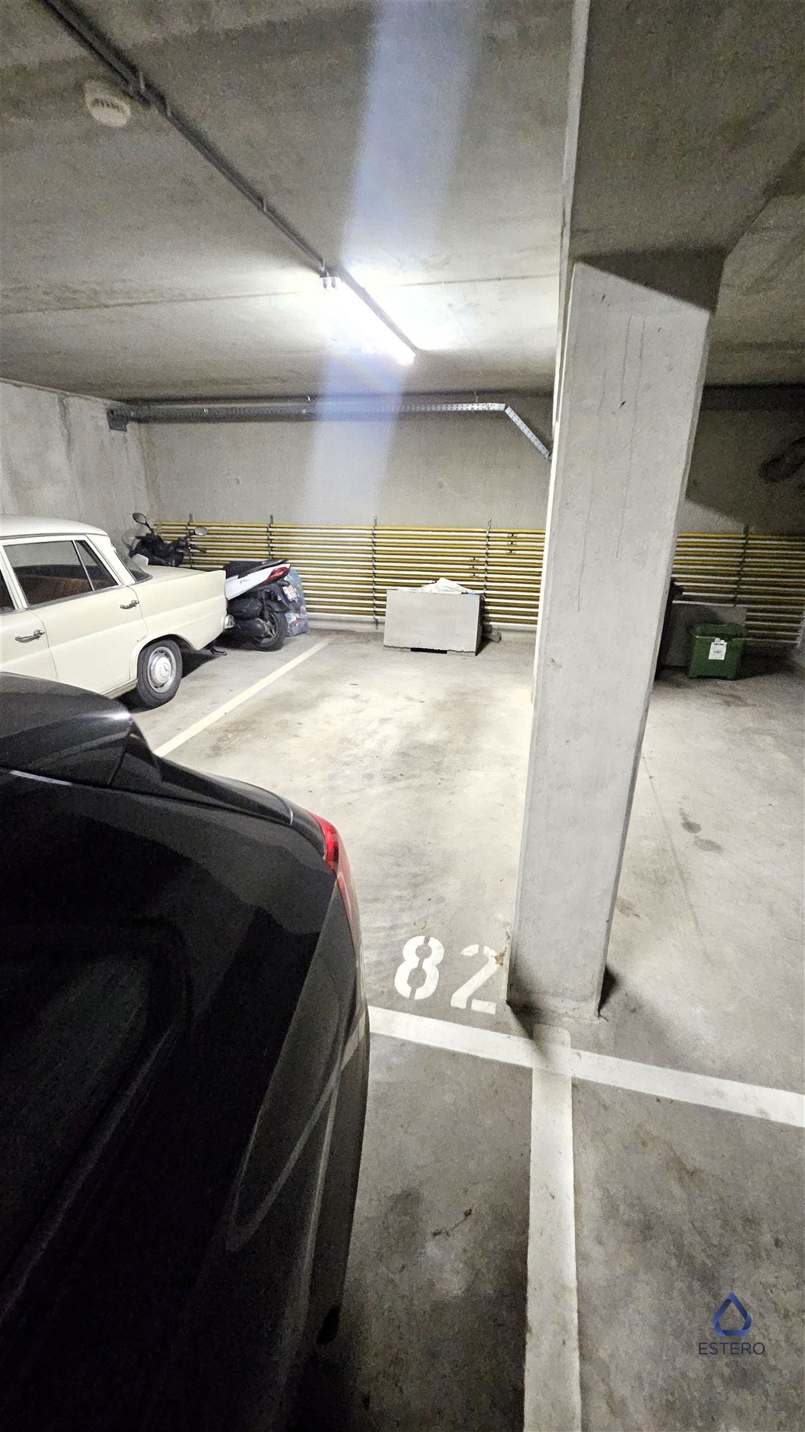 Tweeslaapkamer appartement met terras en dubbele parking foto 17