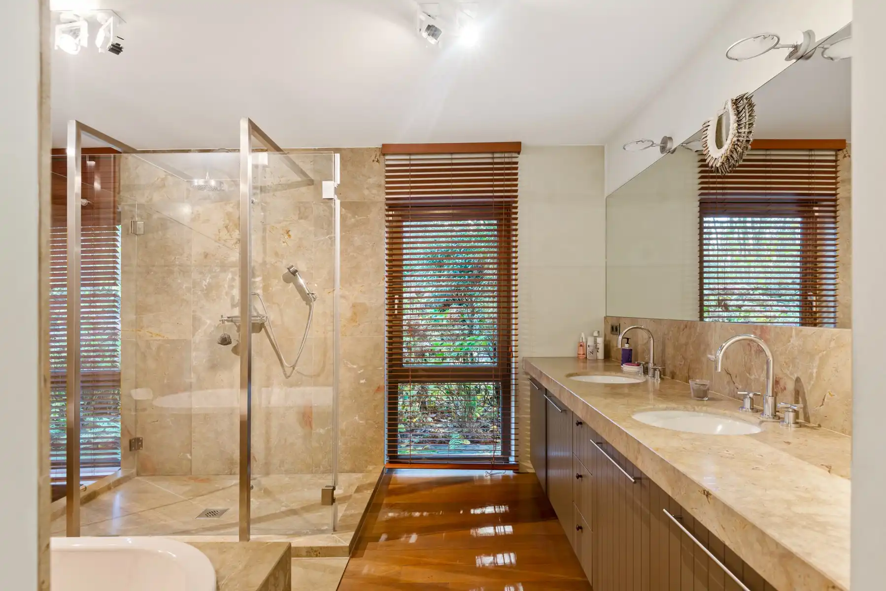 Exclusieve villa op uniek domein van 20.201 m² op een topligging foto 31