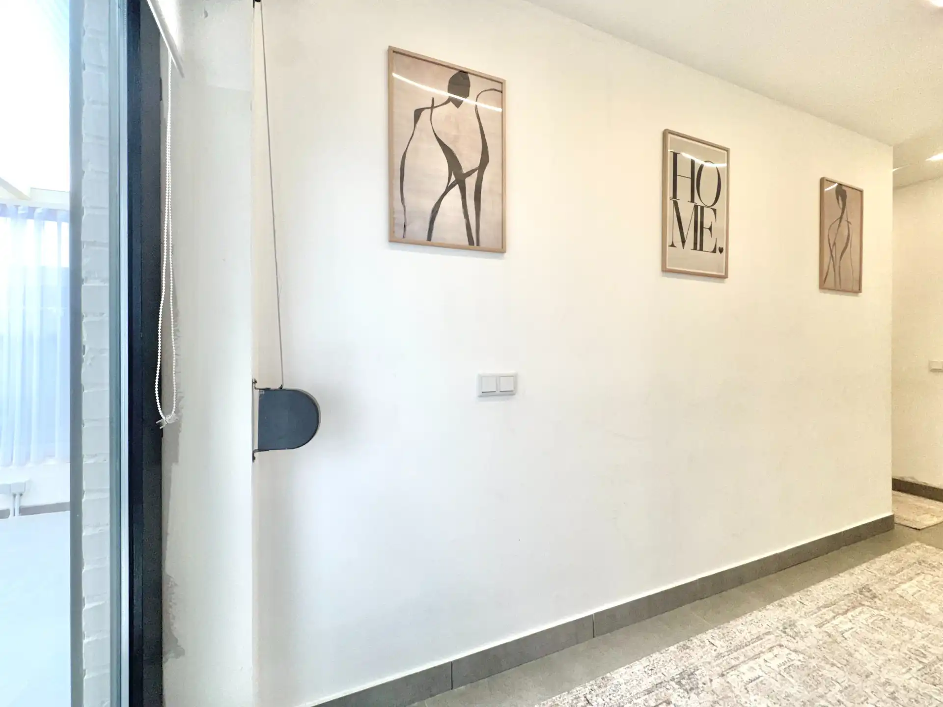 GERENOVEERDE GELIJKVLOERSE WONING | 3 KAMERS | GARAGE | 274 M² foto 13