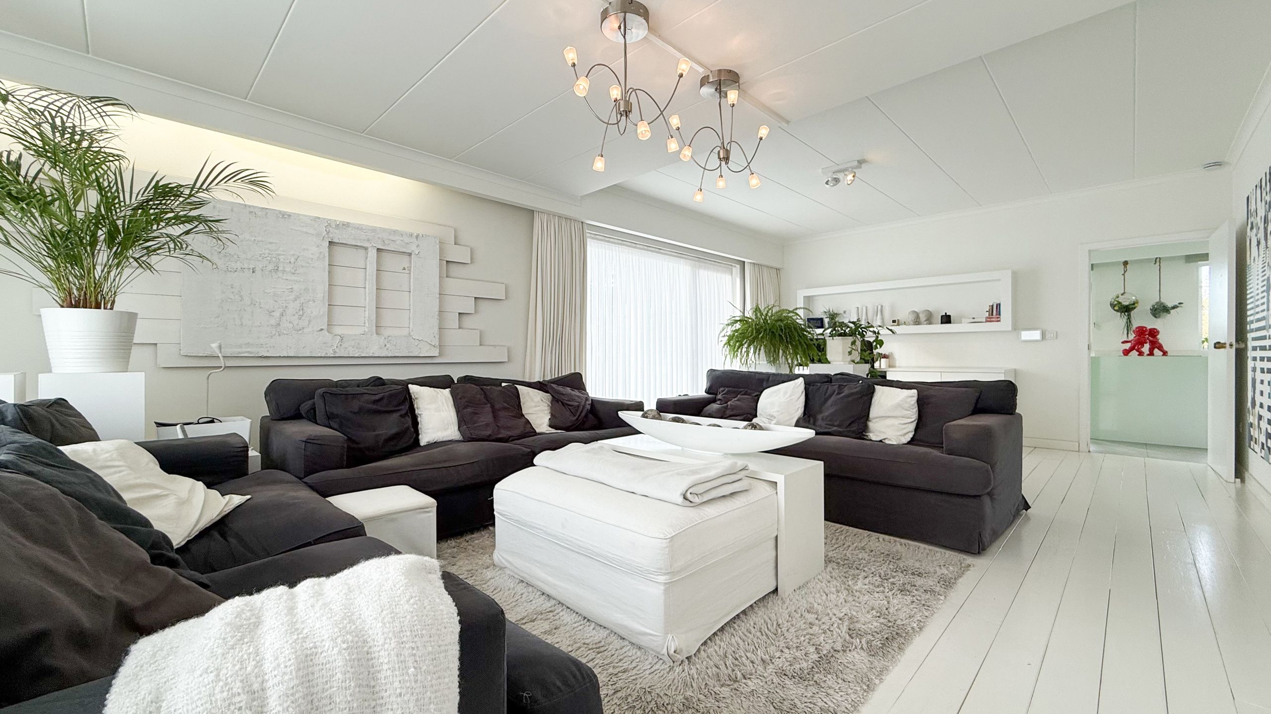 Charmante woning op 18are grond, grote tuin en ruime garage! foto 6