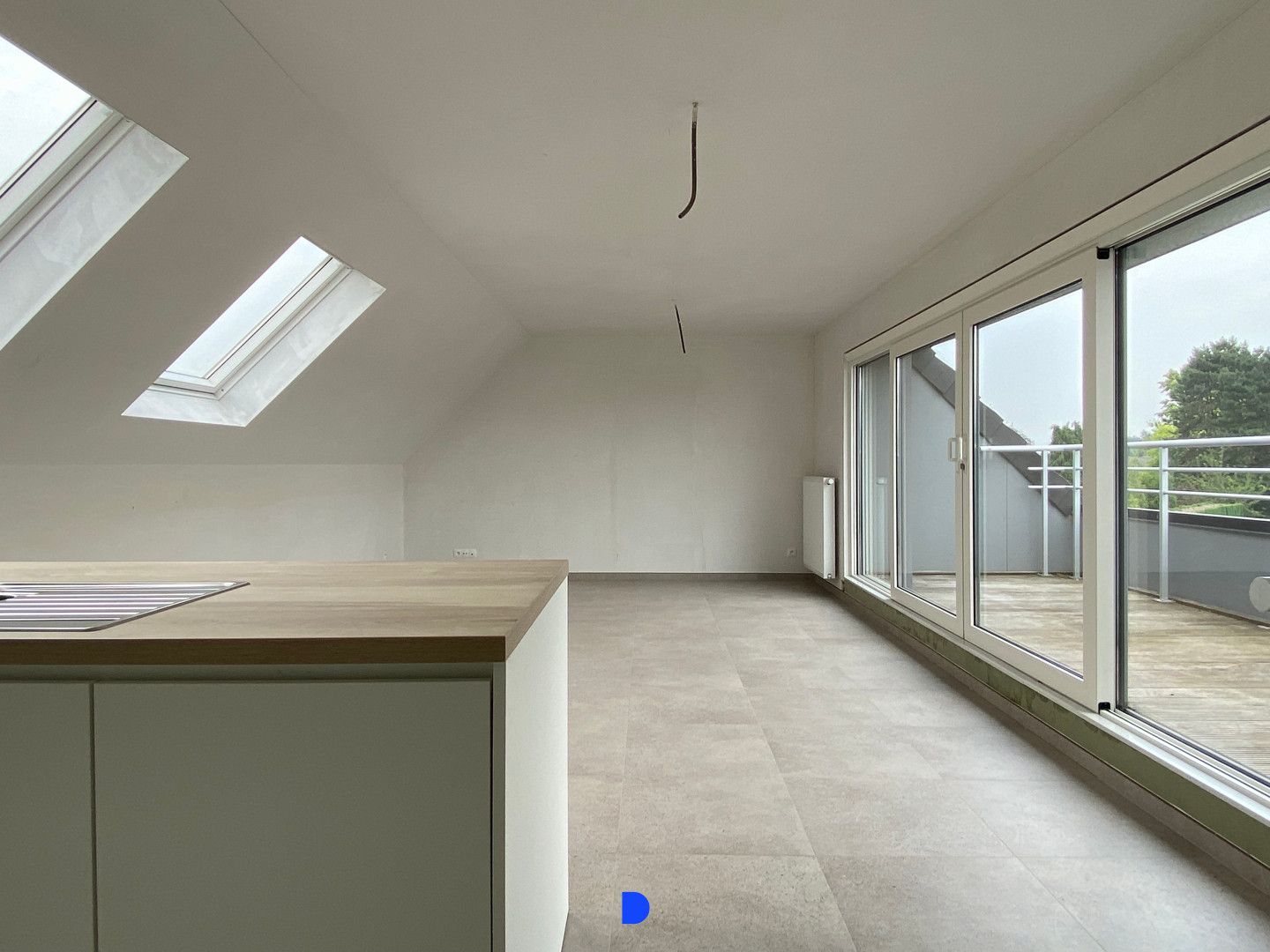 Mooi appartement met 2 terrassen in het centrum van Rumbeke. foto 10