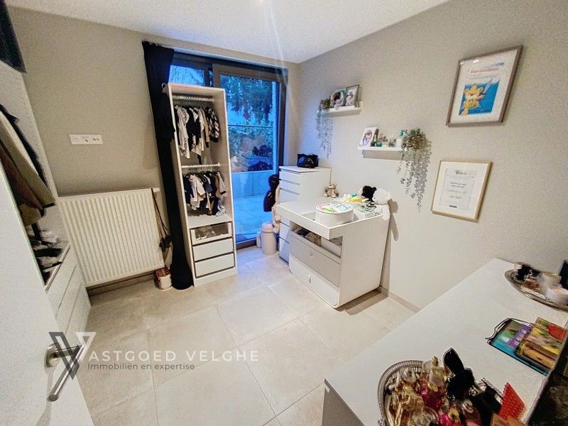 Gelijkvloers appartement met 2 slaapkamers en 2 terrassen gelegen in het centrum van Mechelen-aan-de-Maas foto 6