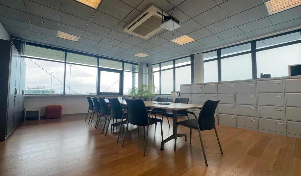 Burelen te huur vlakbij The Loop in Dionysius KMO center in Sint-Denijs-Westrem foto 14