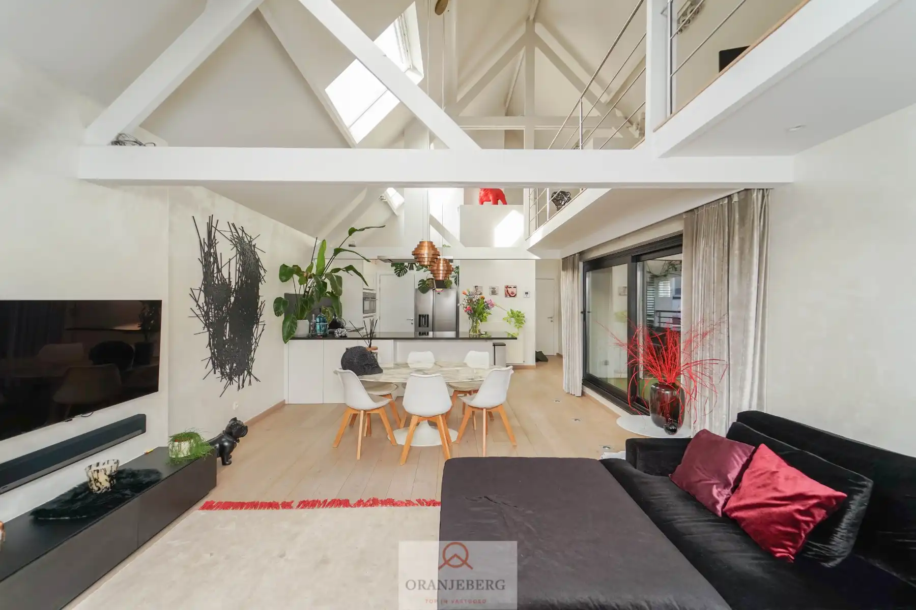 Duplex-appartement in voormalige industriële katoenspinnerij foto {{pictureIndex}}