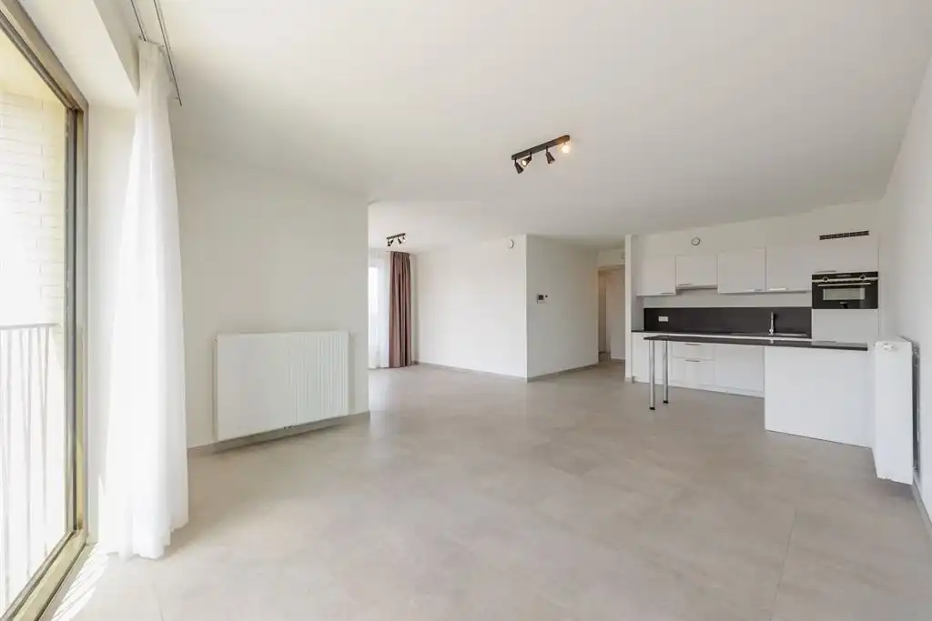 Nieuwbouwappartement met luxe terras foto 9