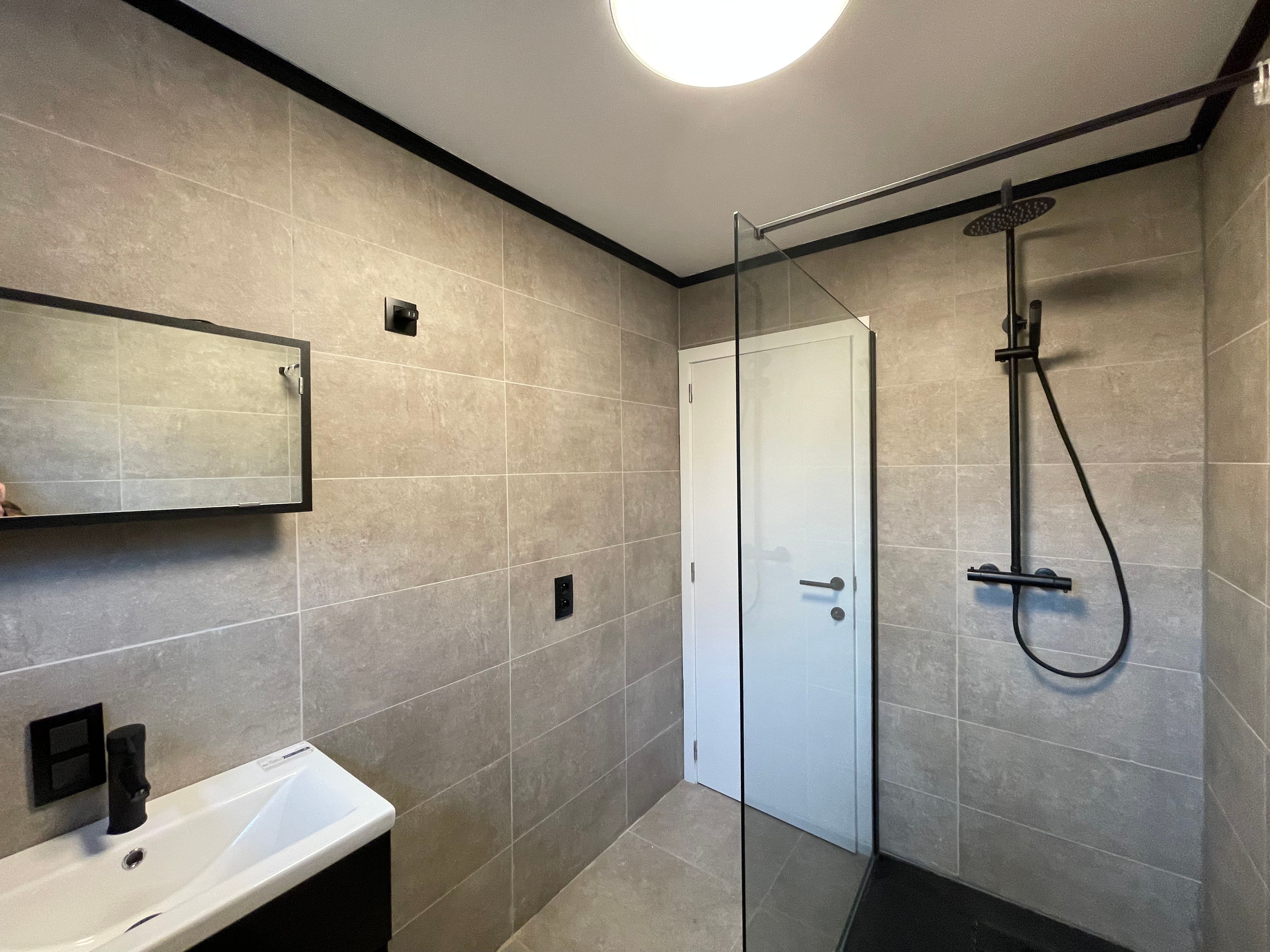 Vernieuwd buitenverblijf  foto 9